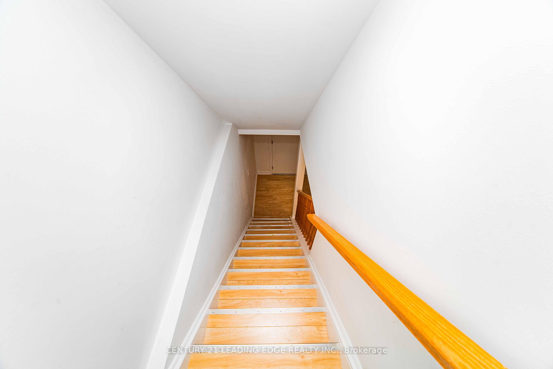 Photo 35 of 37 Landsdown Crescent, Markham, Wismer — HOMEH