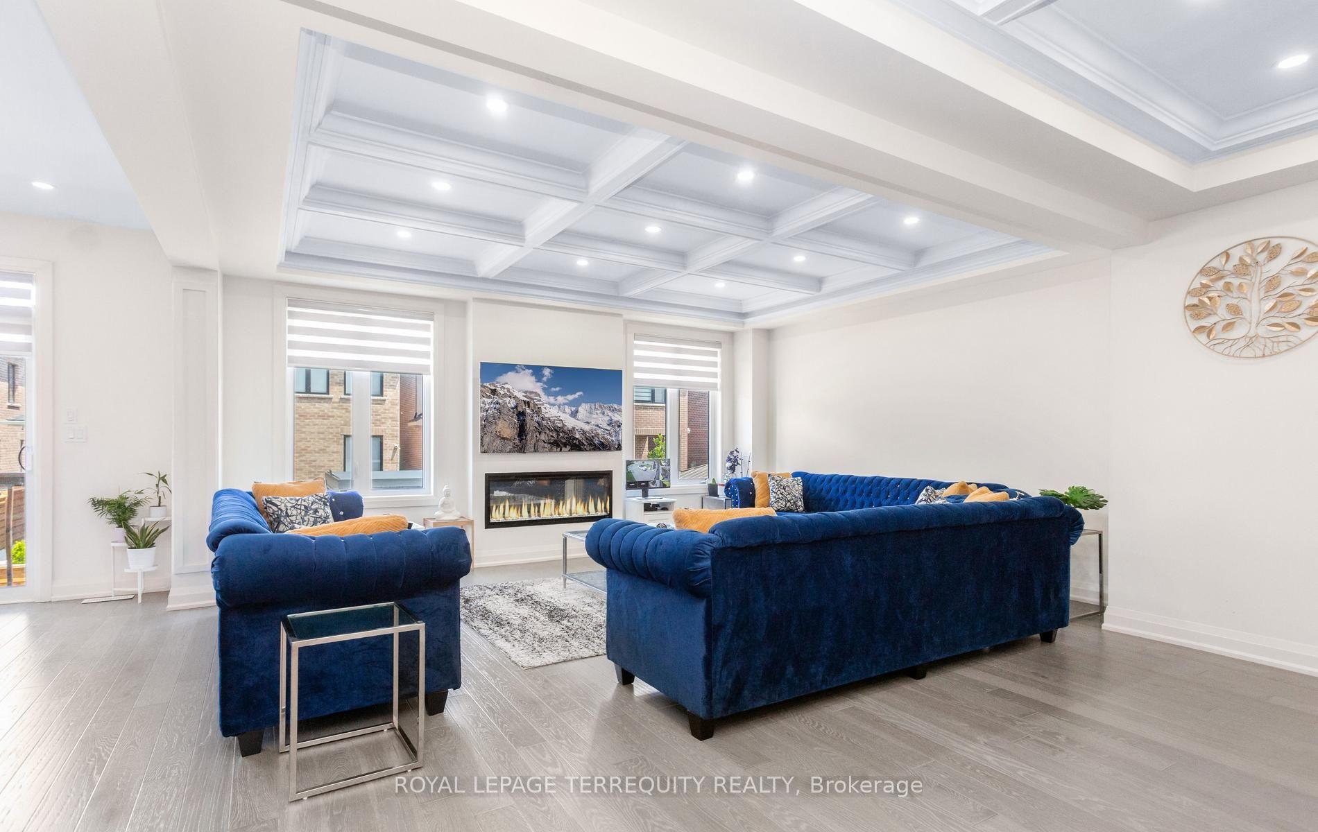 Photo 9 of 242 Factor Street, Vaughan, Kleinburg — HOMEH