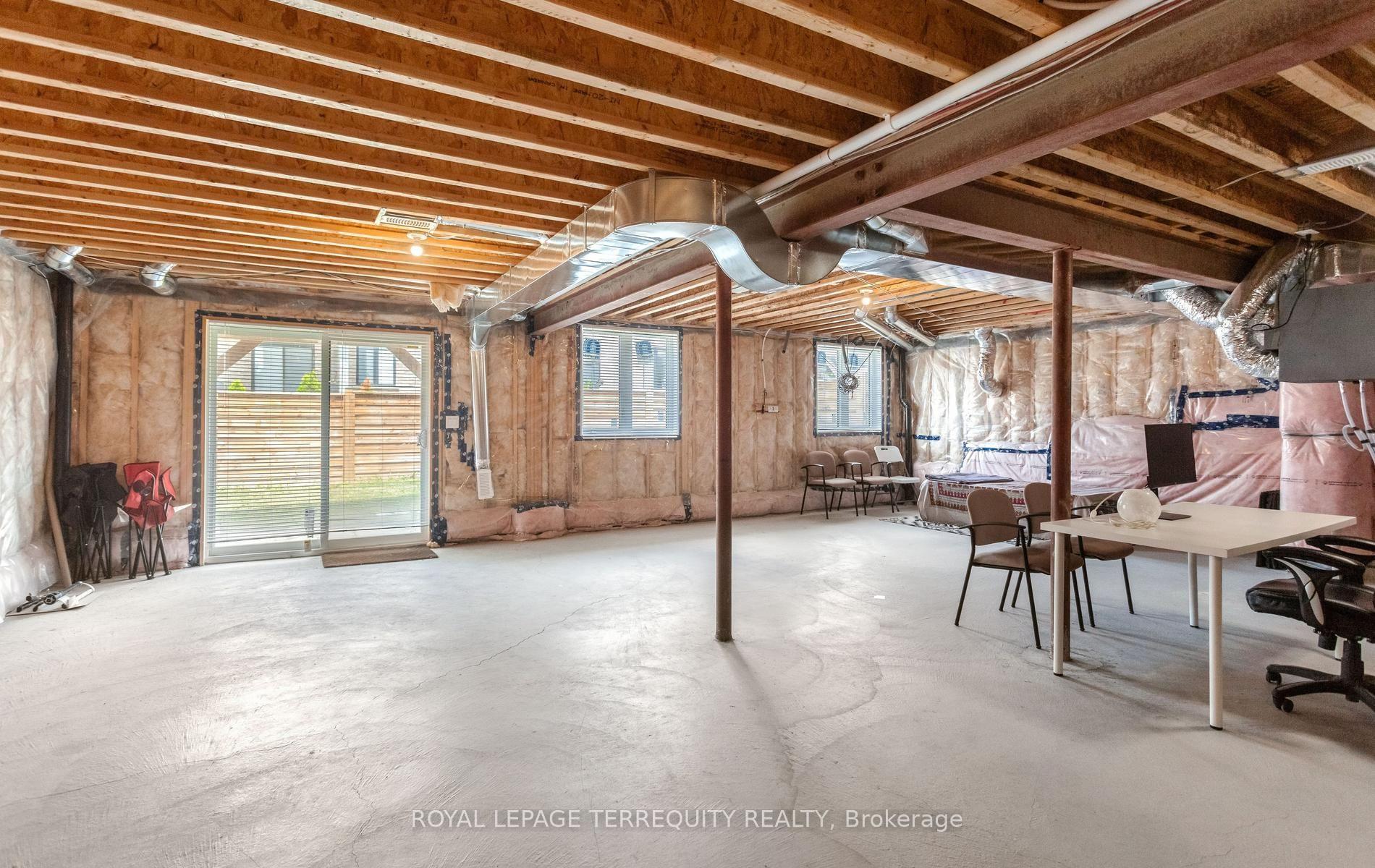 Photo 41 of 242 Factor Street, Vaughan, Kleinburg — HOMEH