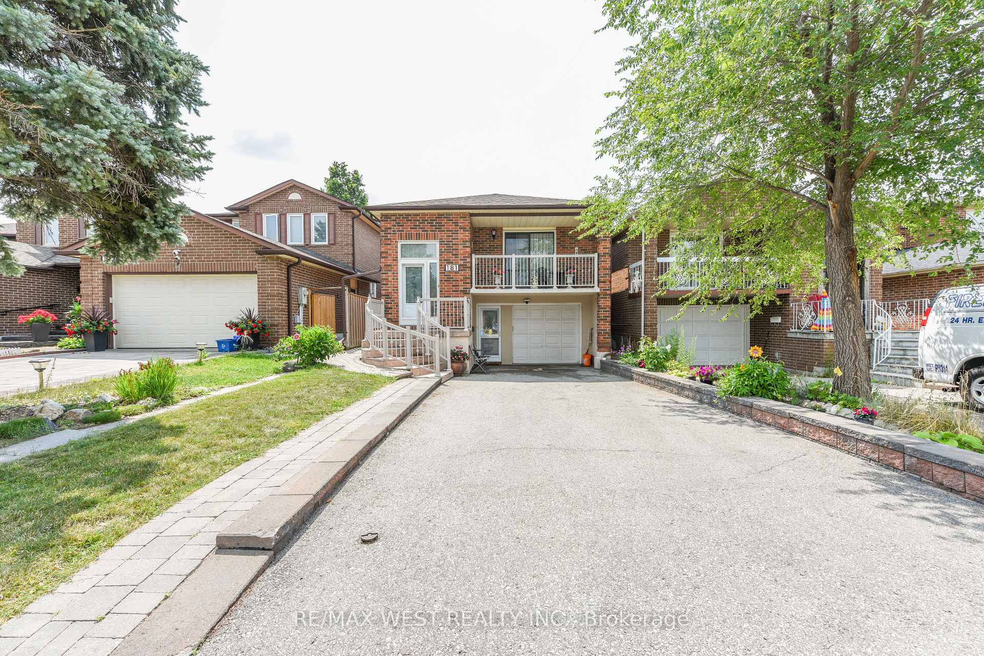 Photo 1 of 181 Misty Meadow Drive, Vaughan, East Woodbridge — HOMEH