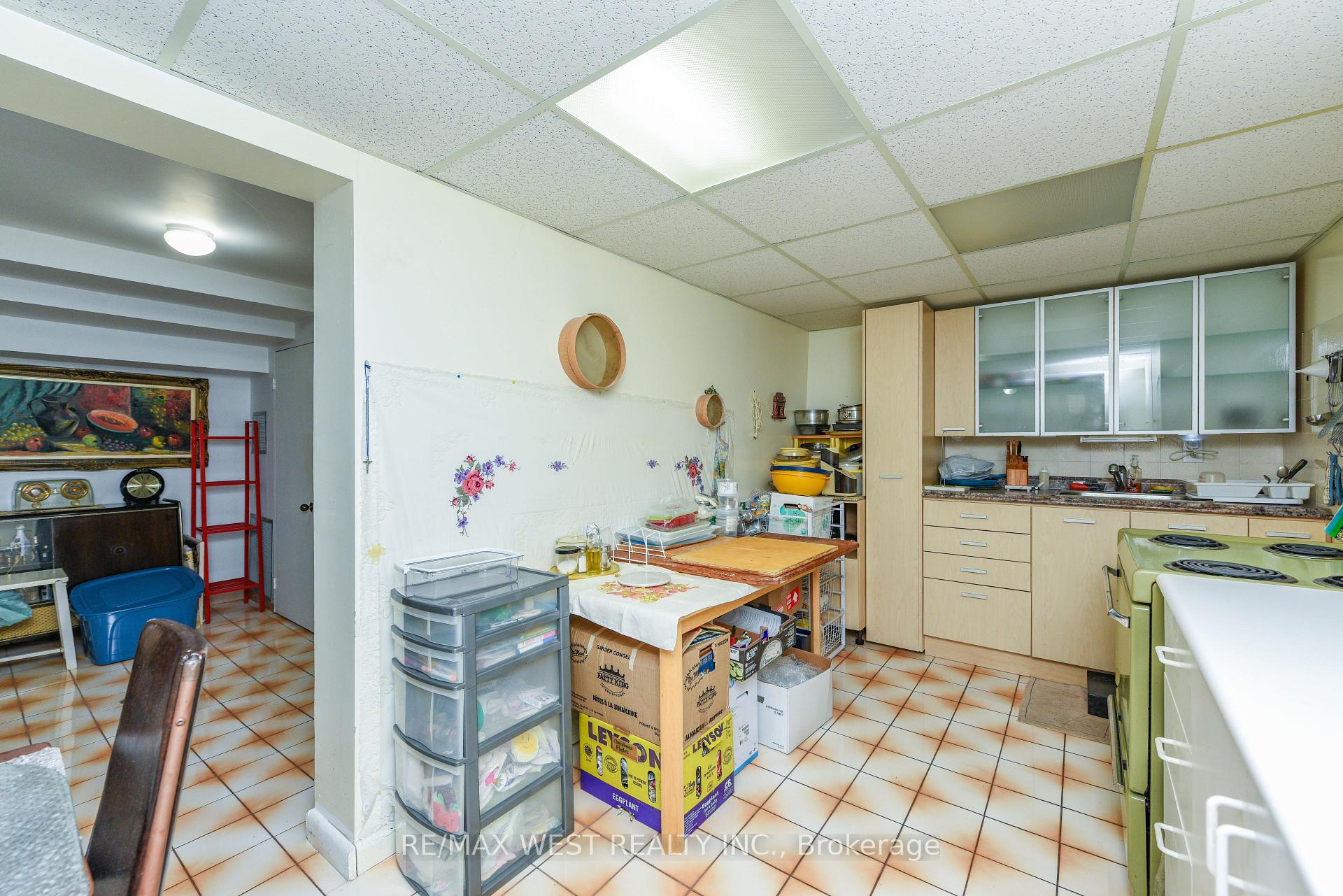 Photo 22 of 181 Misty Meadow Drive, Vaughan, East Woodbridge — HOMEH