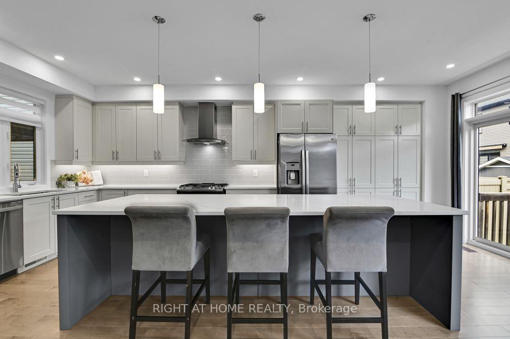 Photo 9 of 32 Edenbridge Court, Ottawa, Mer Bleue/Bradley Estates/Anderson Park — HOMEH