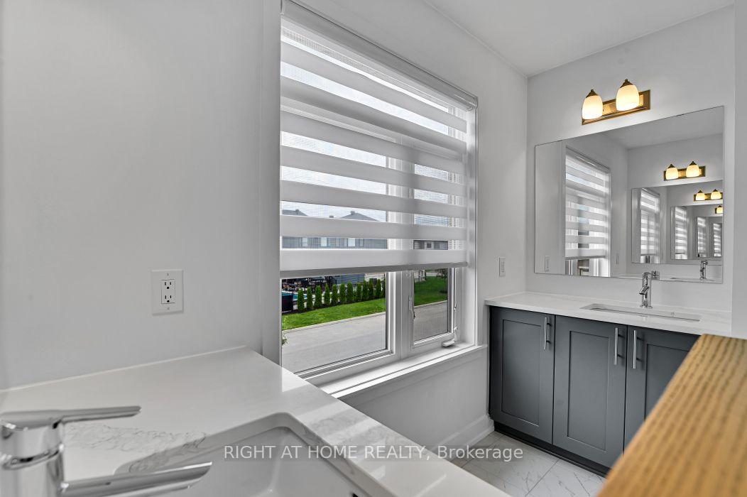 Photo 33 of 32 Edenbridge Court, Ottawa, Mer Bleue/Bradley Estates/Anderson Park — HOMEH