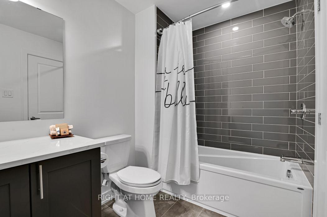Photo 36 of 32 Edenbridge Court, Ottawa, Mer Bleue/Bradley Estates/Anderson Park — HOMEH