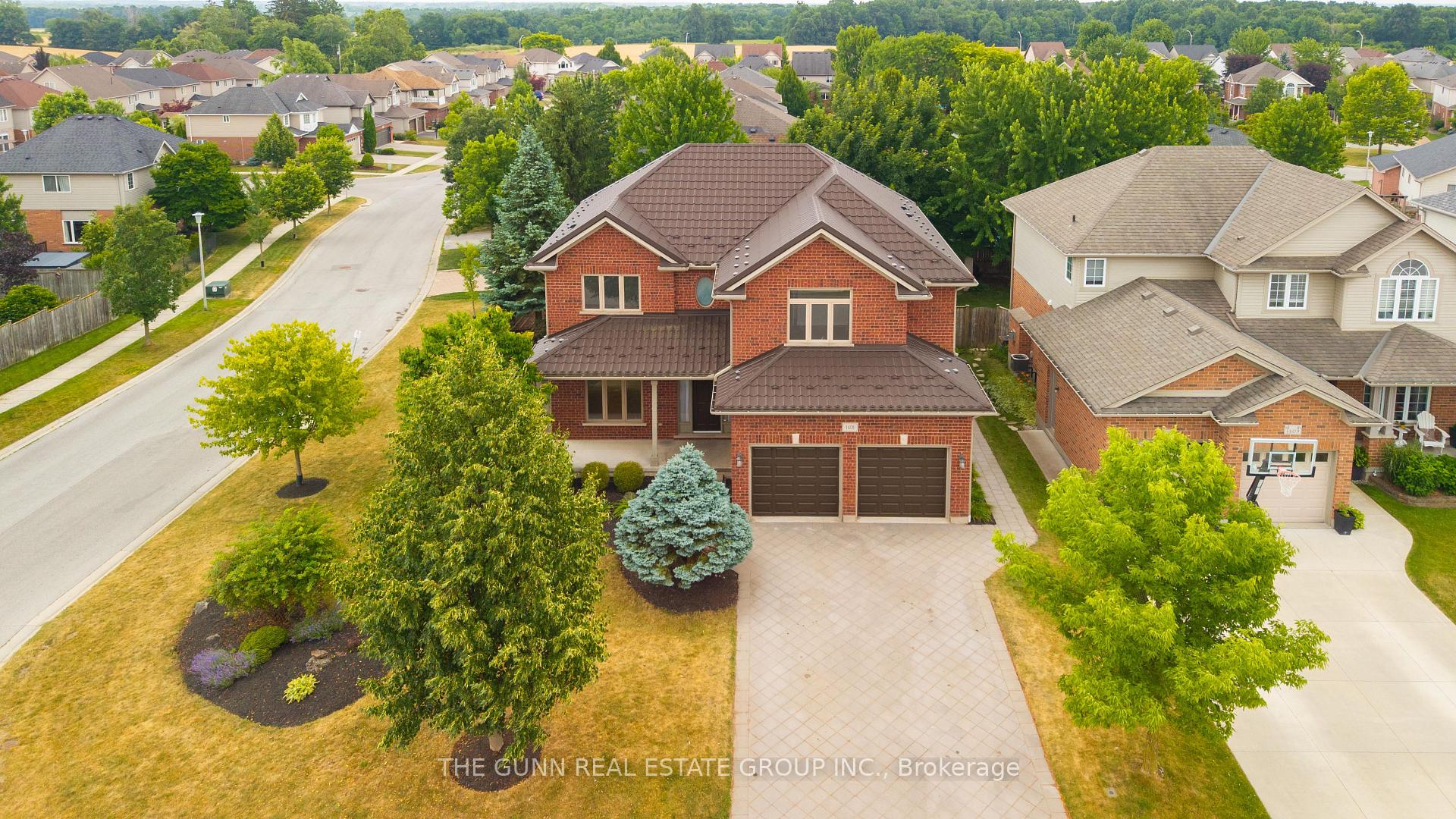 Photo 1 of 1401 Birchwood Drive, London, South K — HOMEH