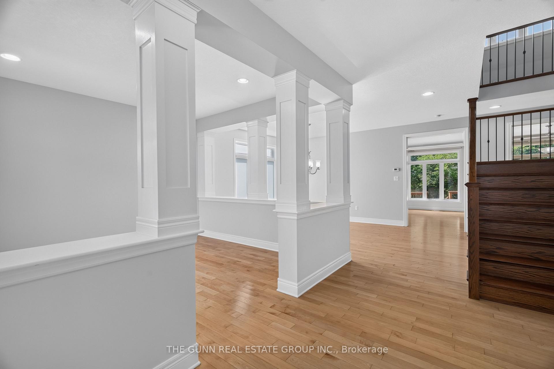 Photo 12 of 1401 Birchwood Drive, London, South K — HOMEH