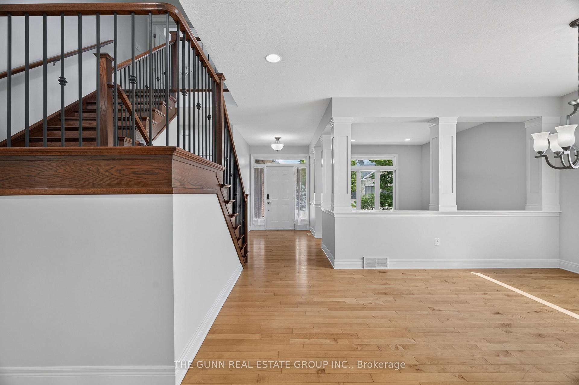 Photo 24 of 1401 Birchwood Drive, London, South K — HOMEH