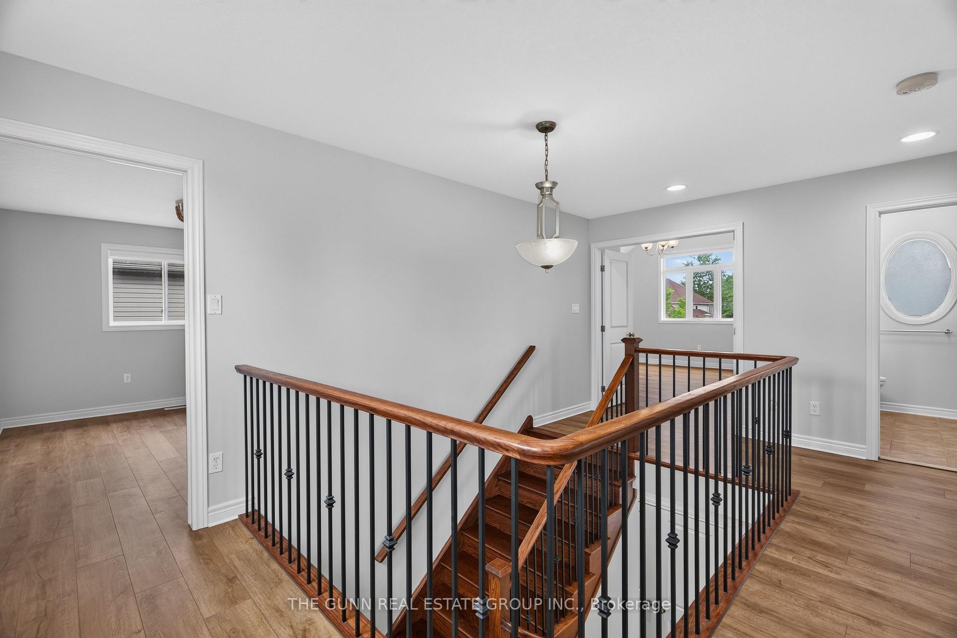 Photo 39 of 1401 Birchwood Drive, London, South K — HOMEH