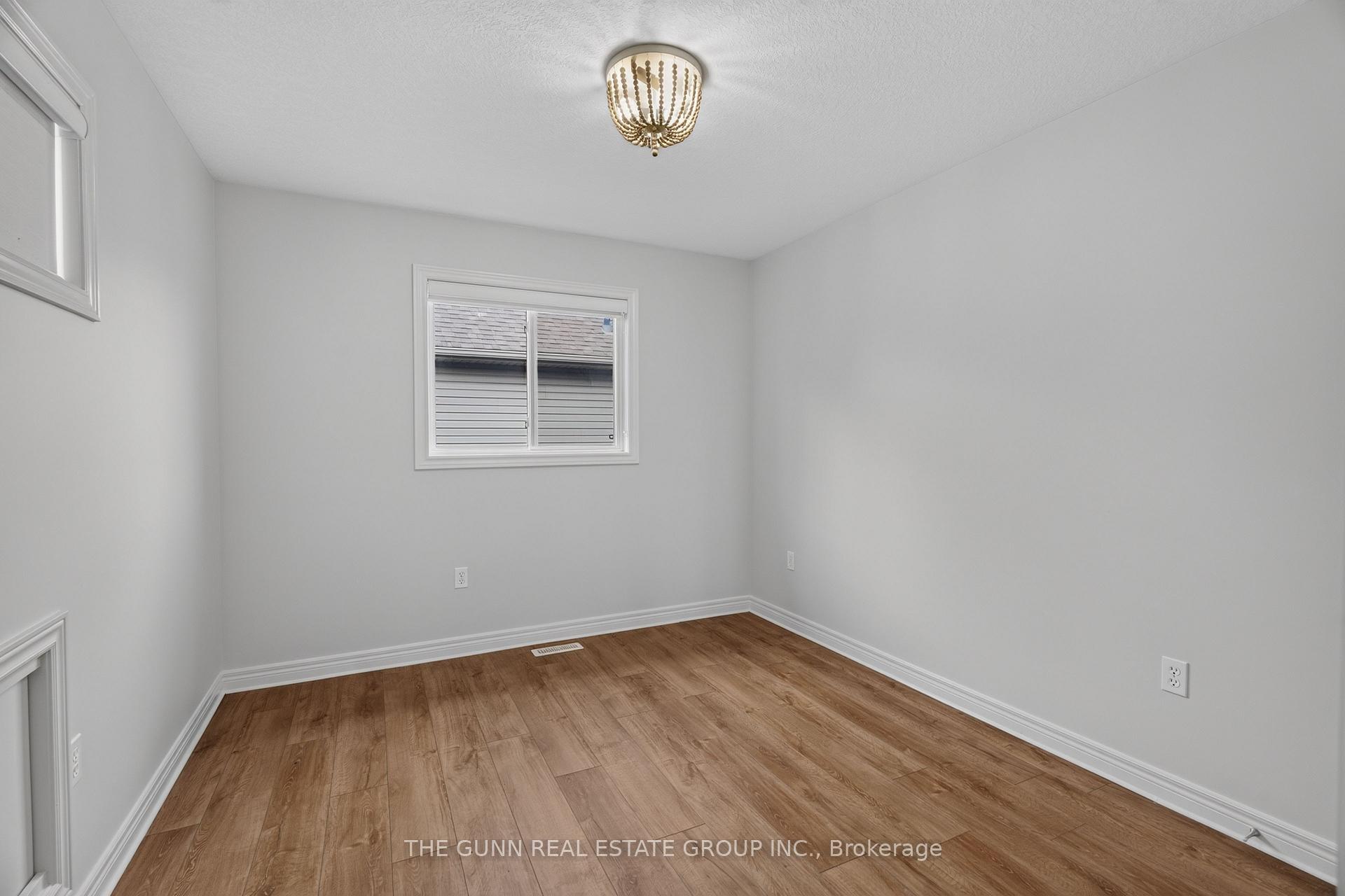 Photo 40 of 1401 Birchwood Drive, London, South K — HOMEH