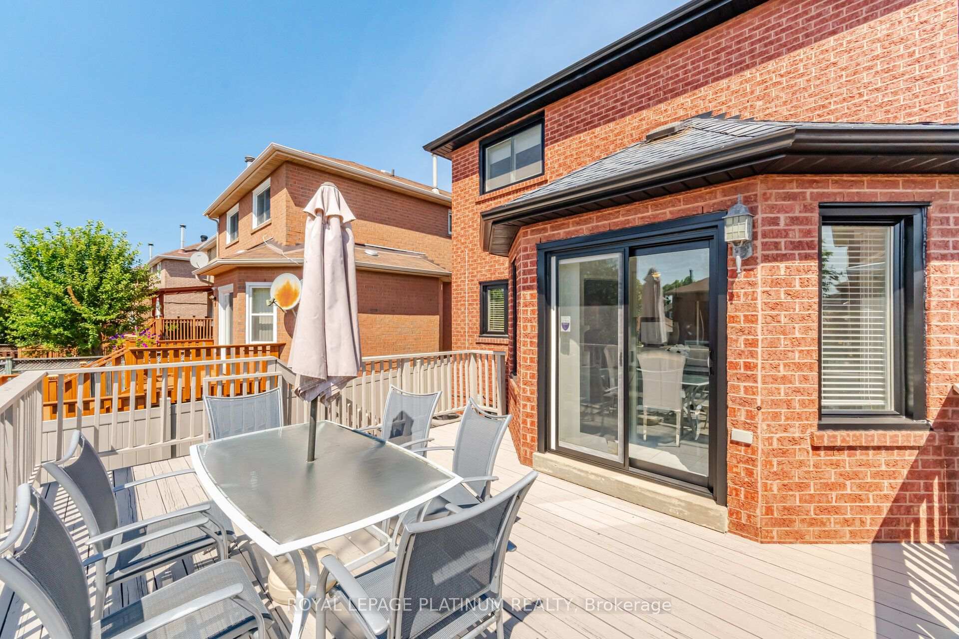 Photo 38 of 6177 Ford Road, Mississauga, East Credit — HOMEH