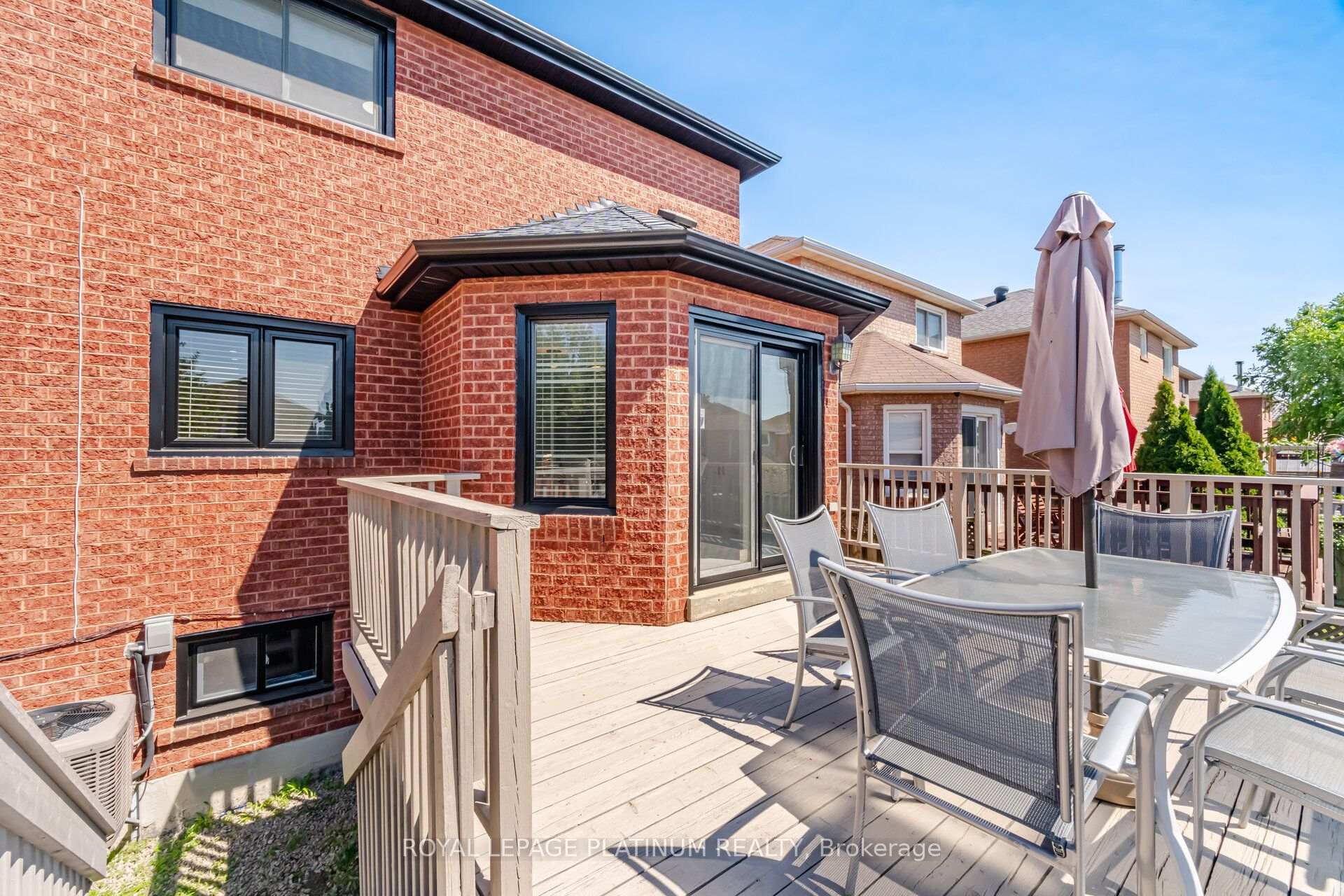 Photo 40 of 6177 Ford Road, Mississauga, East Credit — HOMEH