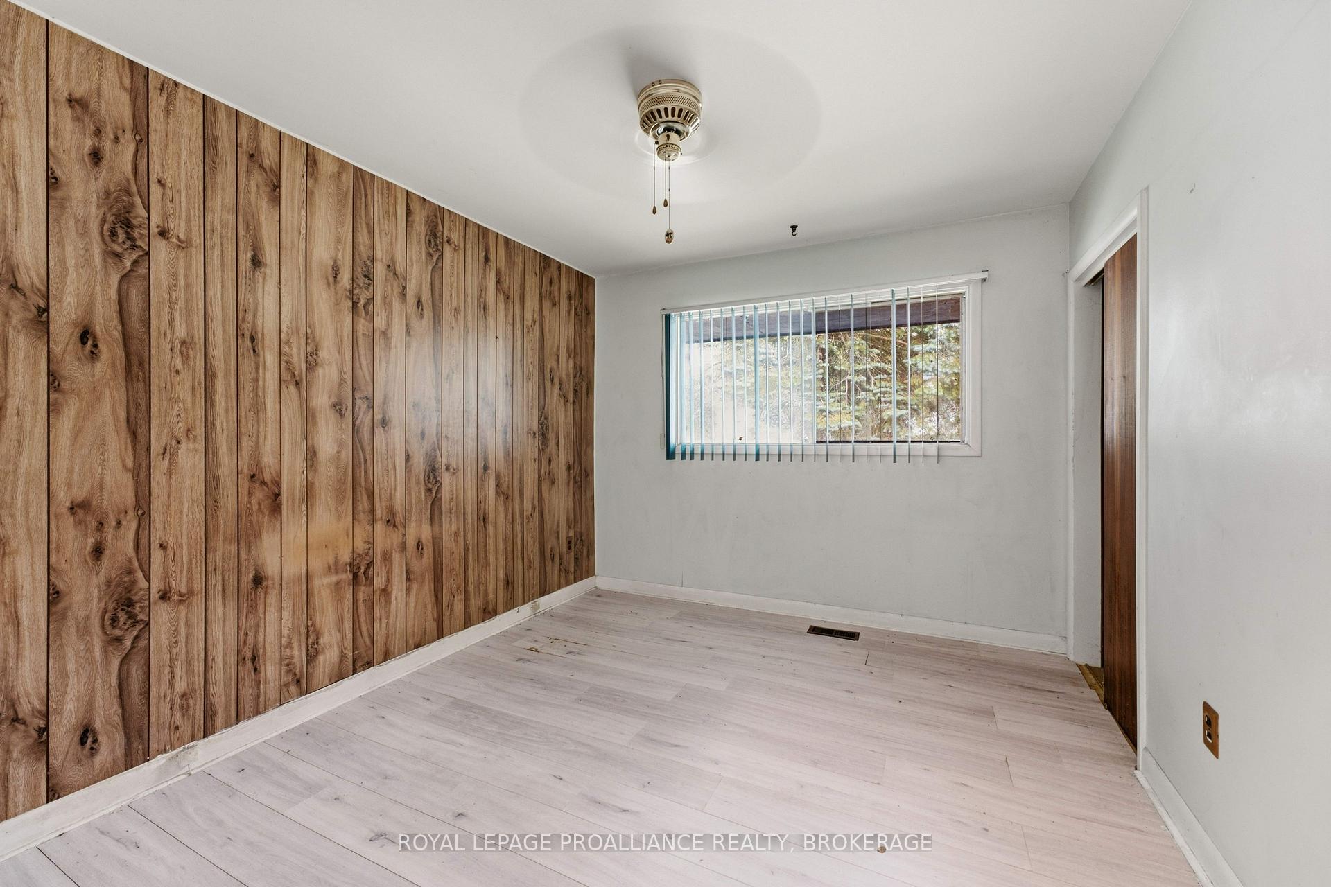 Photo 16 of 30 Elm Street, Gananoque, Gananoque — HOMEH