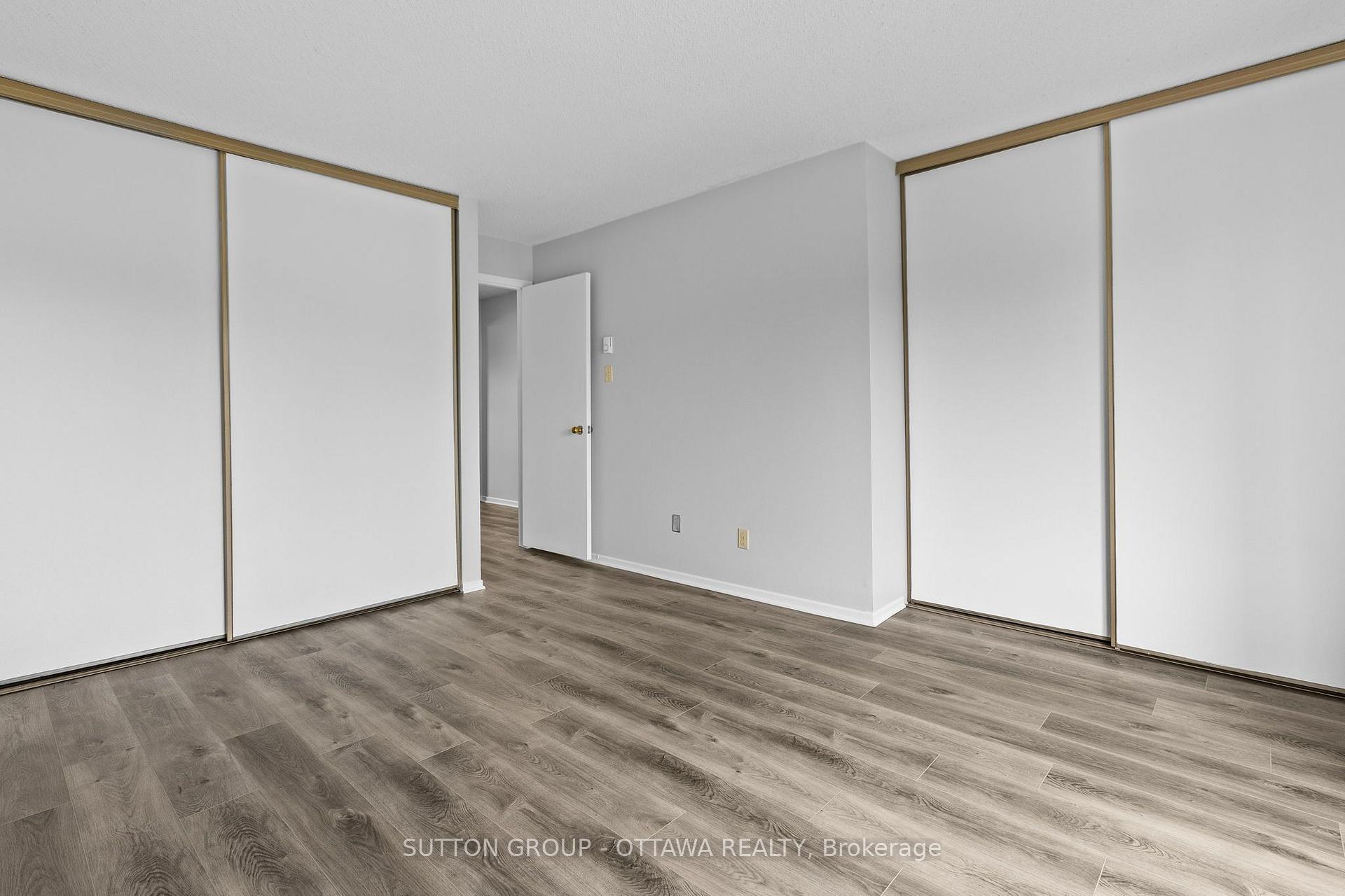 Photo 15 of Unit 14, 162 Rushford Private, Ottawa, Hunt Club Park/Greenboro — HOMEH