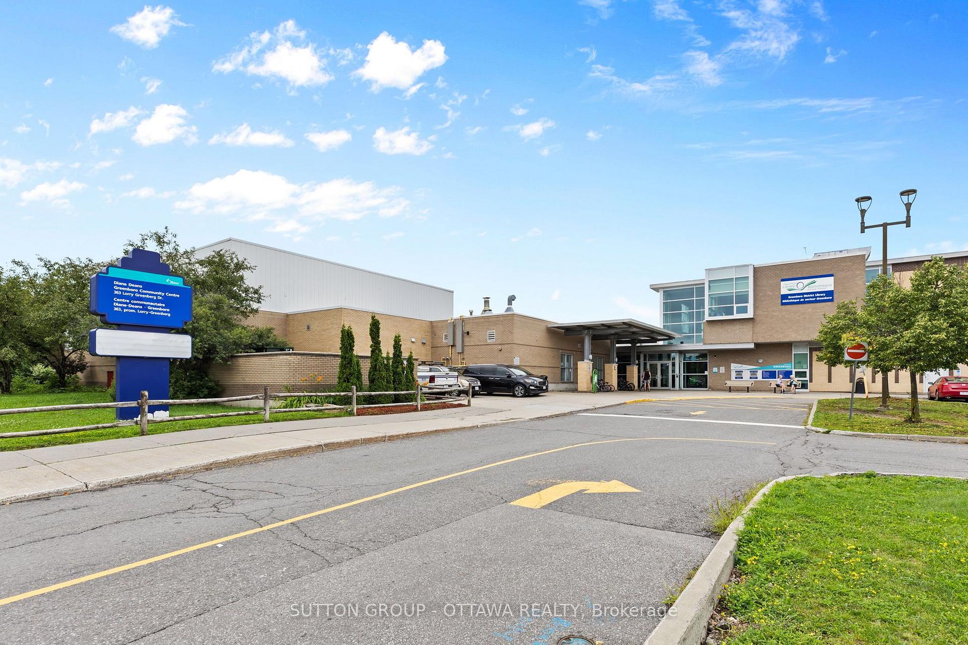 Photo 28 of Unit 14, 162 Rushford Private, Ottawa, Hunt Club Park/Greenboro — HOMEH