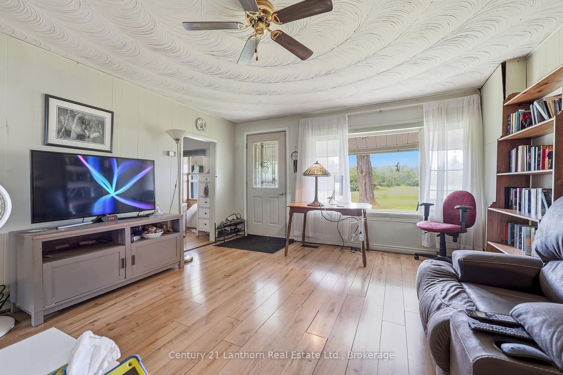 Photo 8 of 1504 Vanderwater Road, Tweed, Hungerford (Twp) — HOMEH