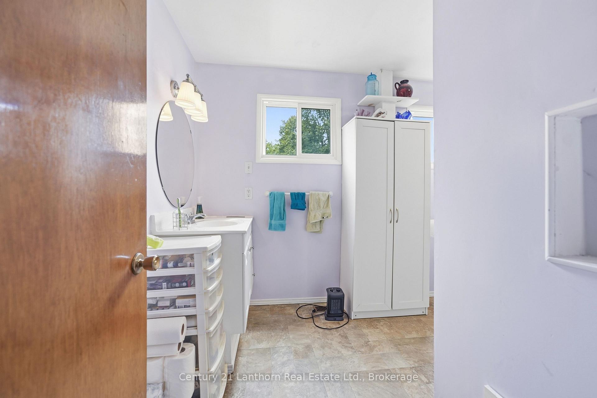 Photo 17 of 1504 Vanderwater Road, Tweed, Hungerford (Twp) — HOMEH