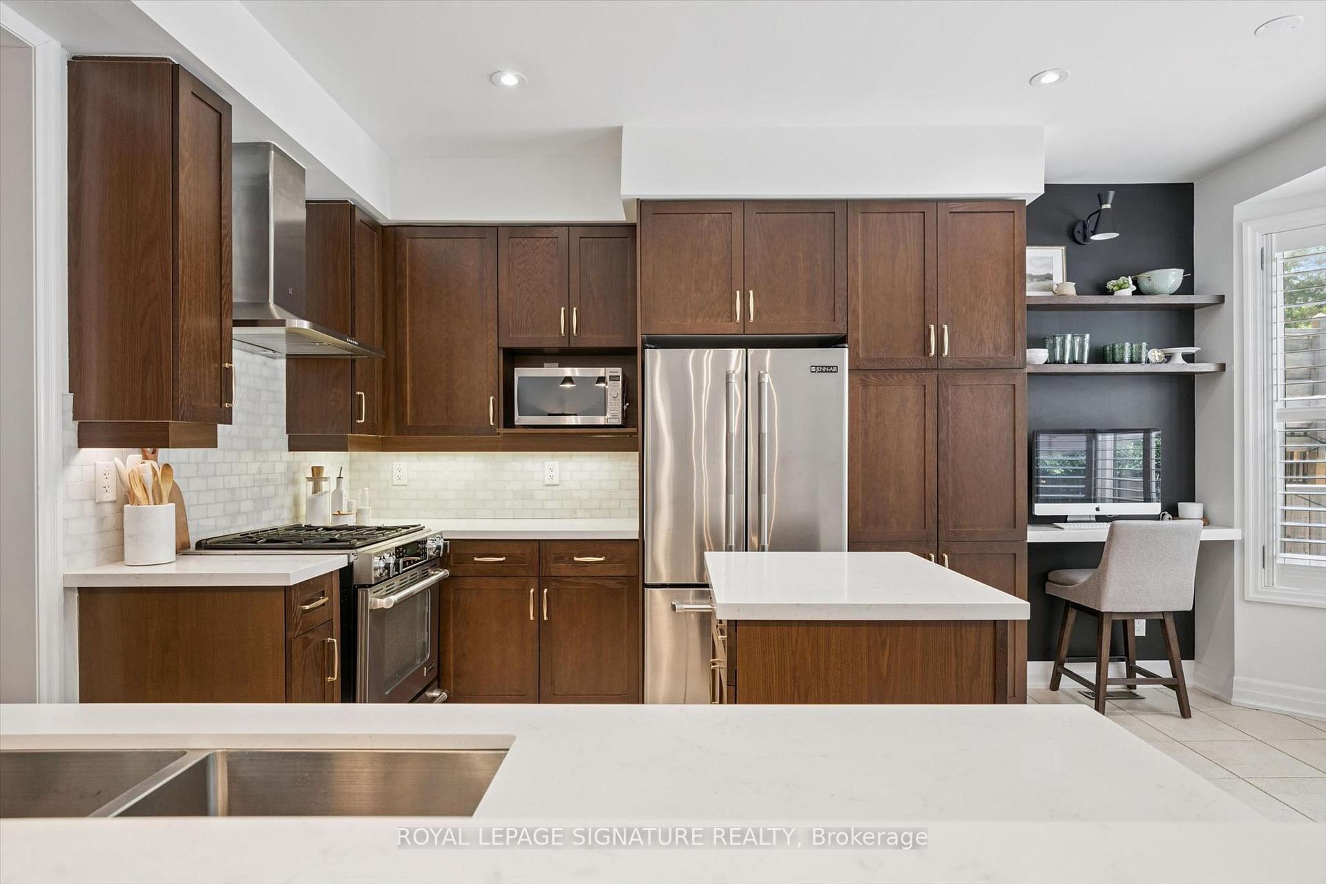 Photo 18 of 38 Scott Boulevard, Milton, Scott — HOMEH