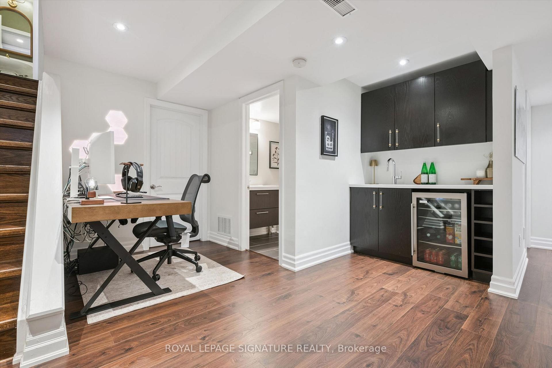 Photo 36 of 38 Scott Boulevard, Milton, Scott — HOMEH