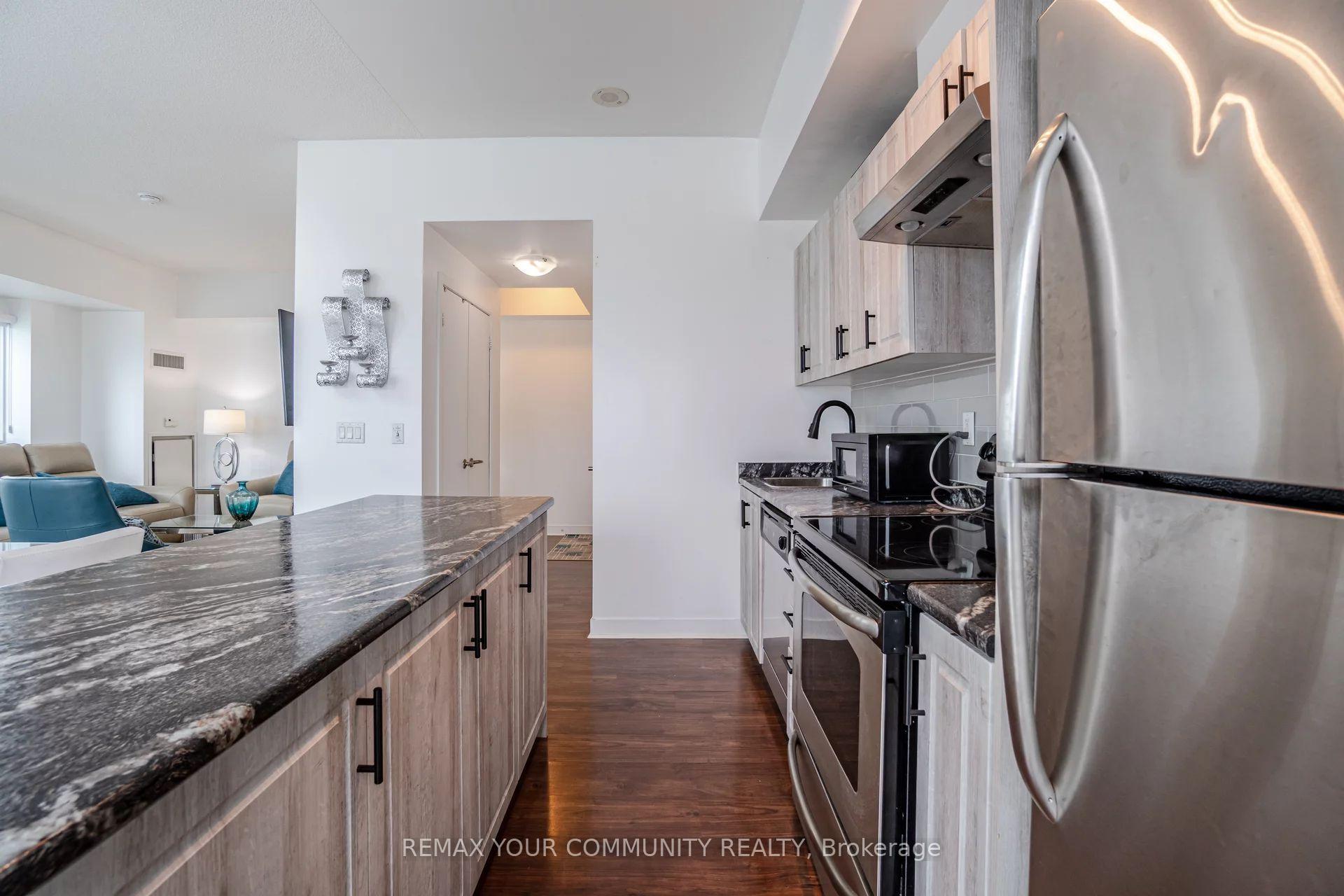 Photo 12 of Unit Ph-2913, 155 Legion Road, Etobicoke, Mimico — HOMEH