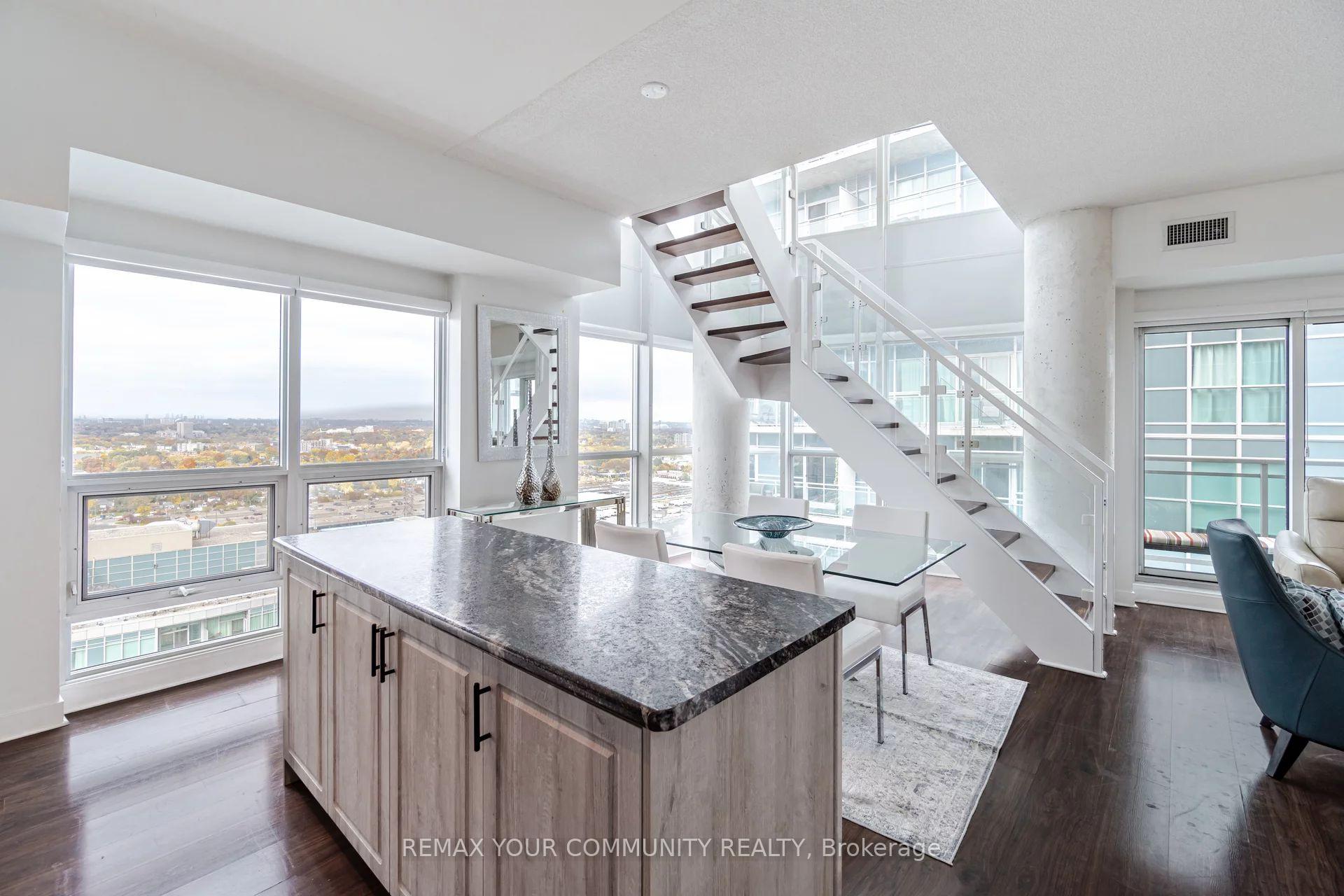 Photo 13 of Unit Ph-2913, 155 Legion Road, Etobicoke, Mimico — HOMEH