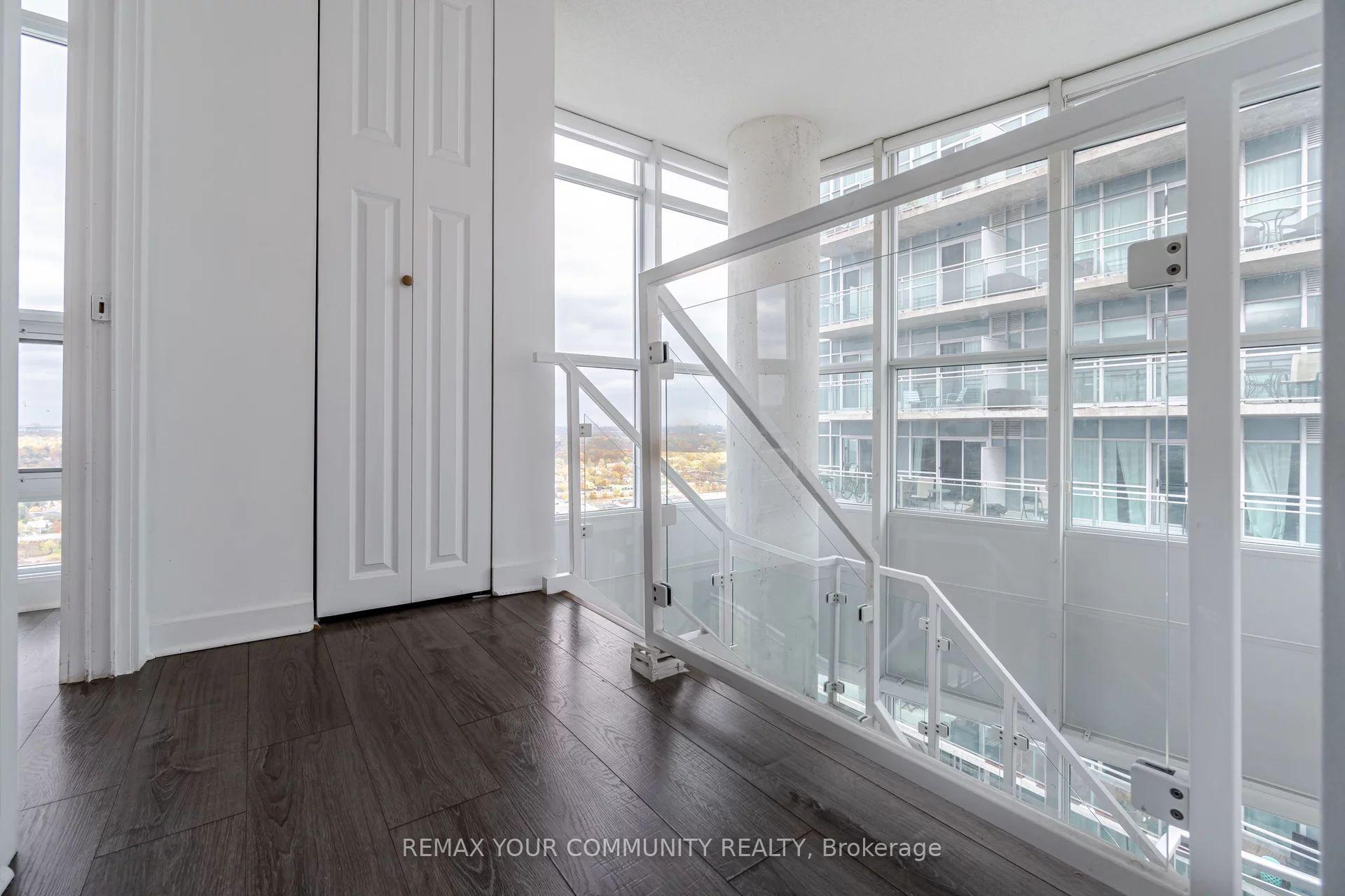 Photo 18 of Unit Ph-2913, 155 Legion Road, Etobicoke, Mimico — HOMEH