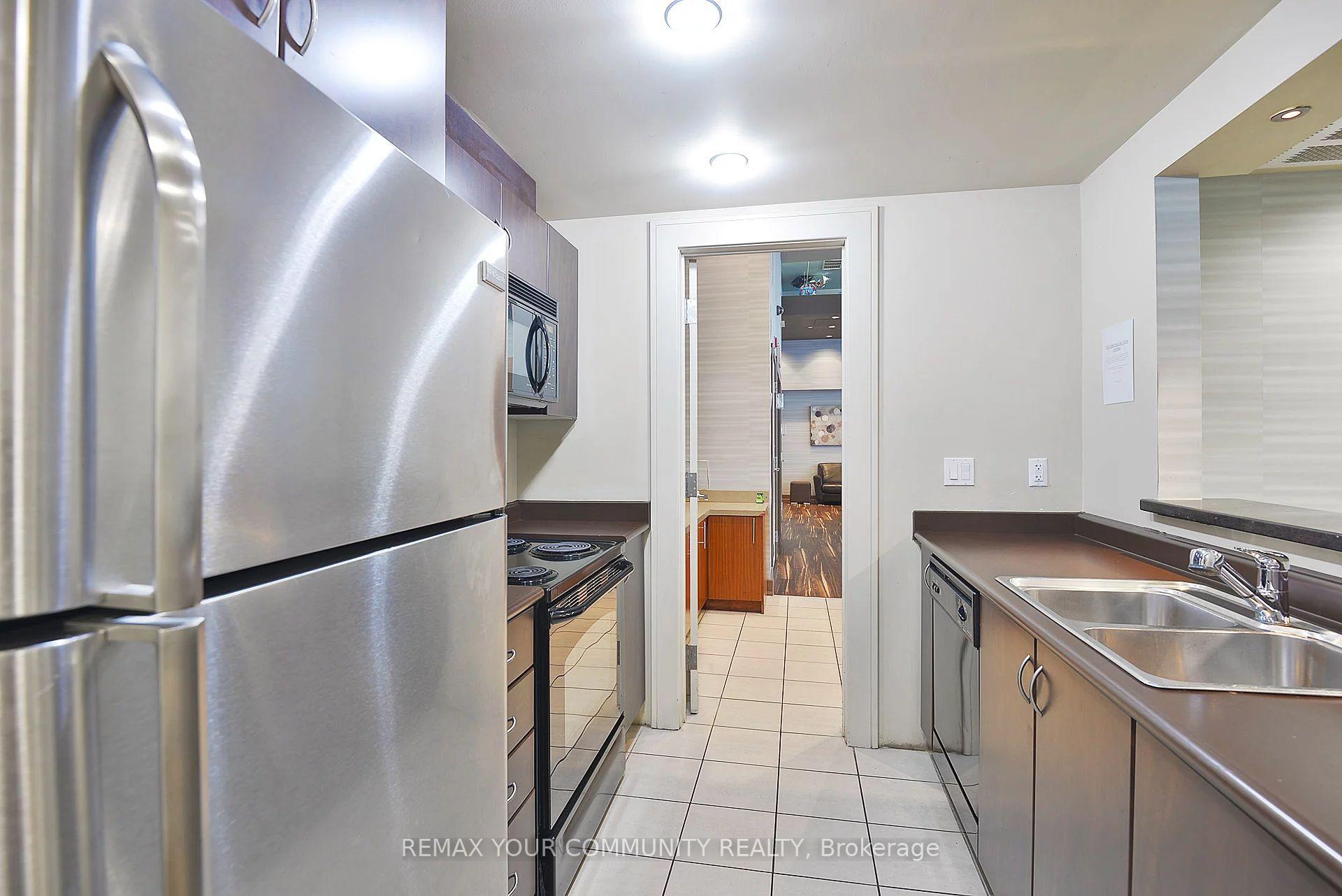 Photo 36 of Unit Ph-2913, 155 Legion Road, Etobicoke, Mimico — HOMEH