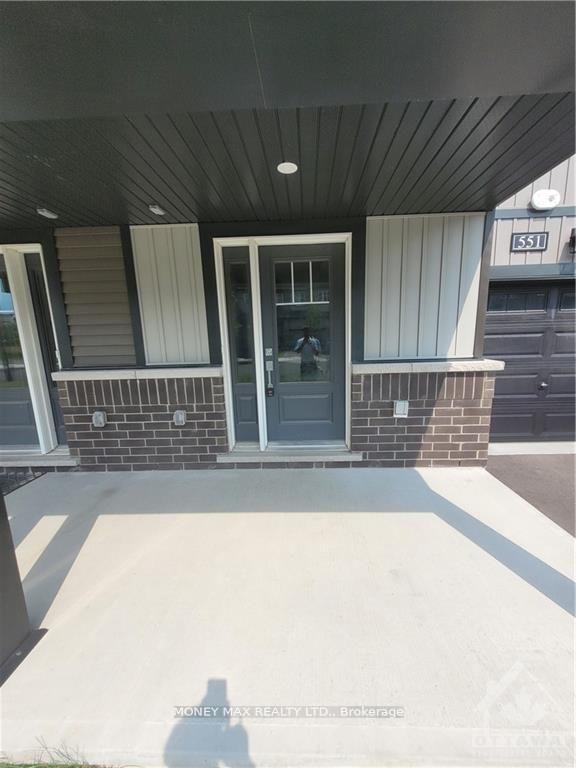 Photo 3 of 551 Clemency Crescent, Ottawa, Barrhaven - Heritage Park — HOMEH
