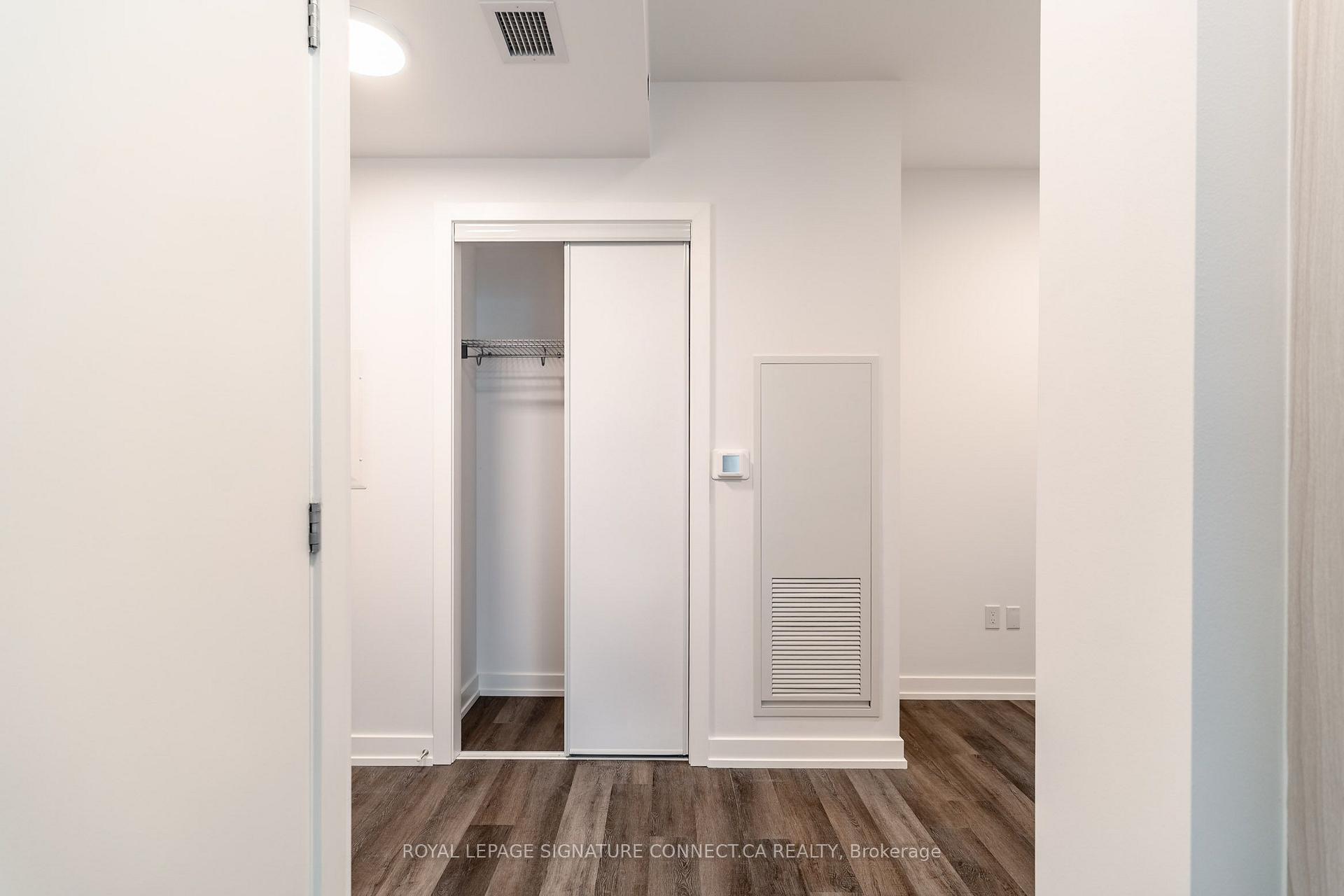 Photo 7 of Unit 601, 2851 Hwy 7, Vaughan, Vaughan Corporate Centre — HOMEH