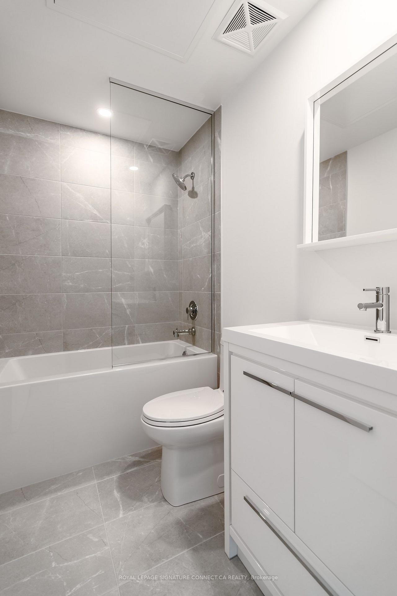 Photo 16 of Unit 601, 2851 Hwy 7, Vaughan, Vaughan Corporate Centre — HOMEH