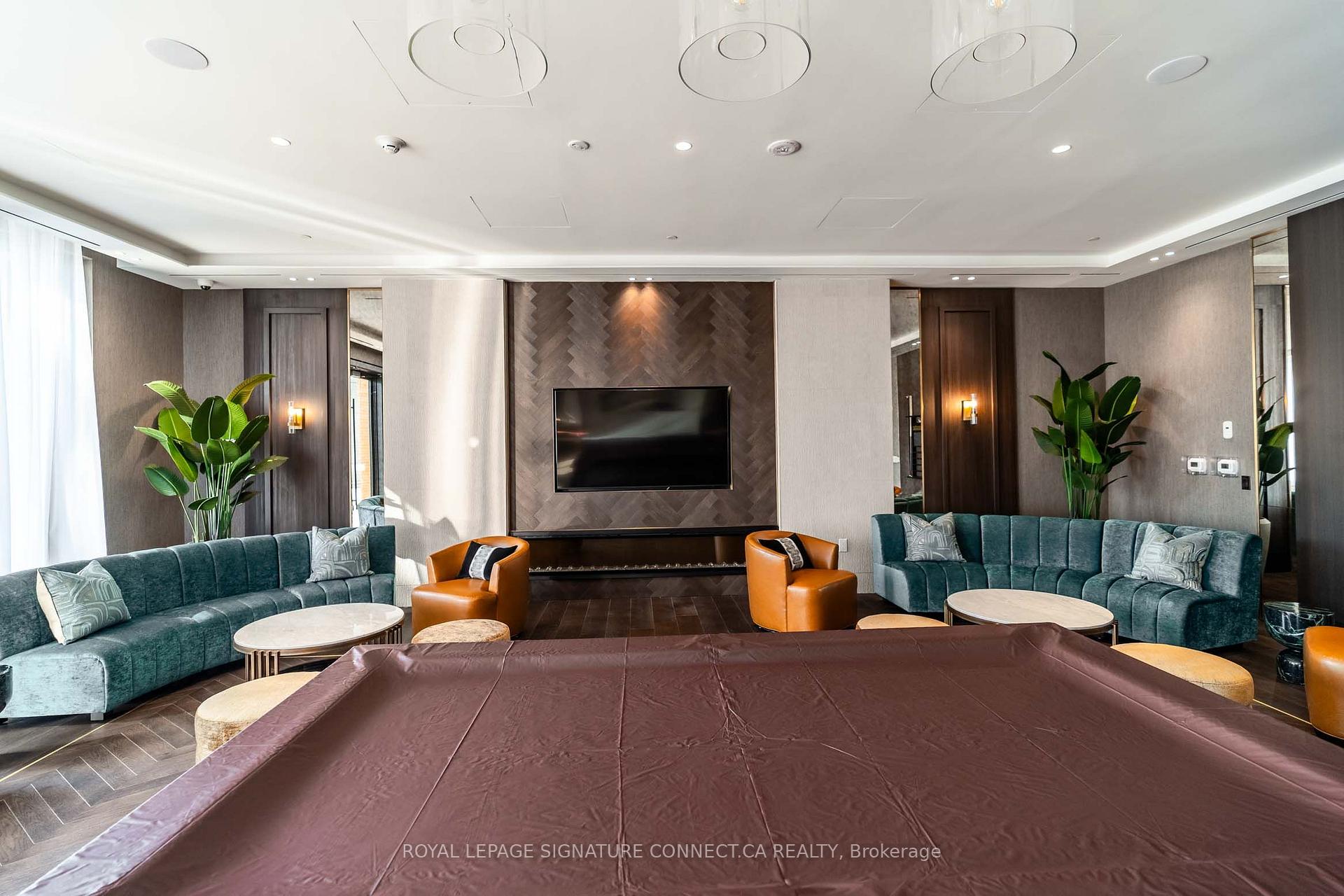 Photo 26 of Unit 601, 2851 Hwy 7, Vaughan, Vaughan Corporate Centre — HOMEH