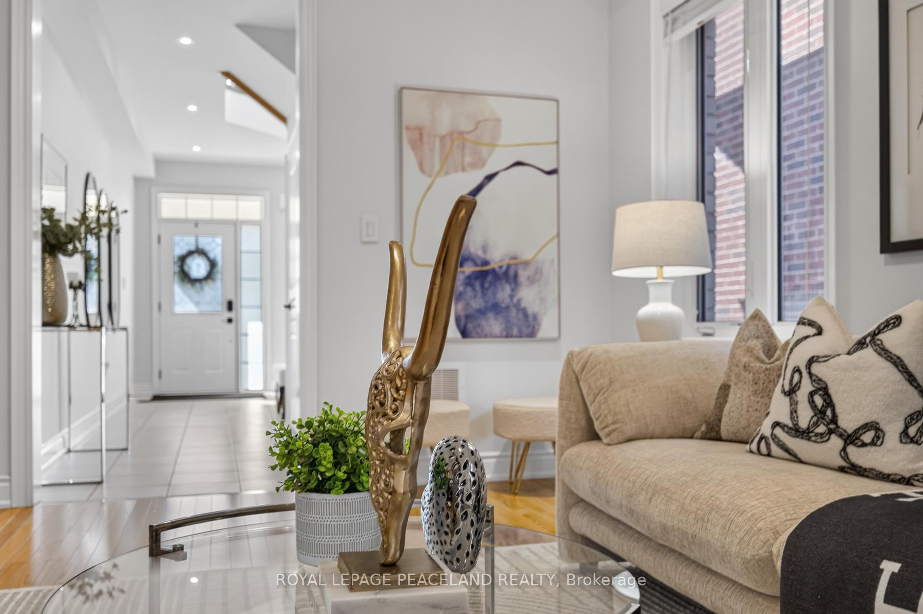 Photo 11 of 475 Grindstone Trail, Oakville, Joshua Meadows — HOMEH