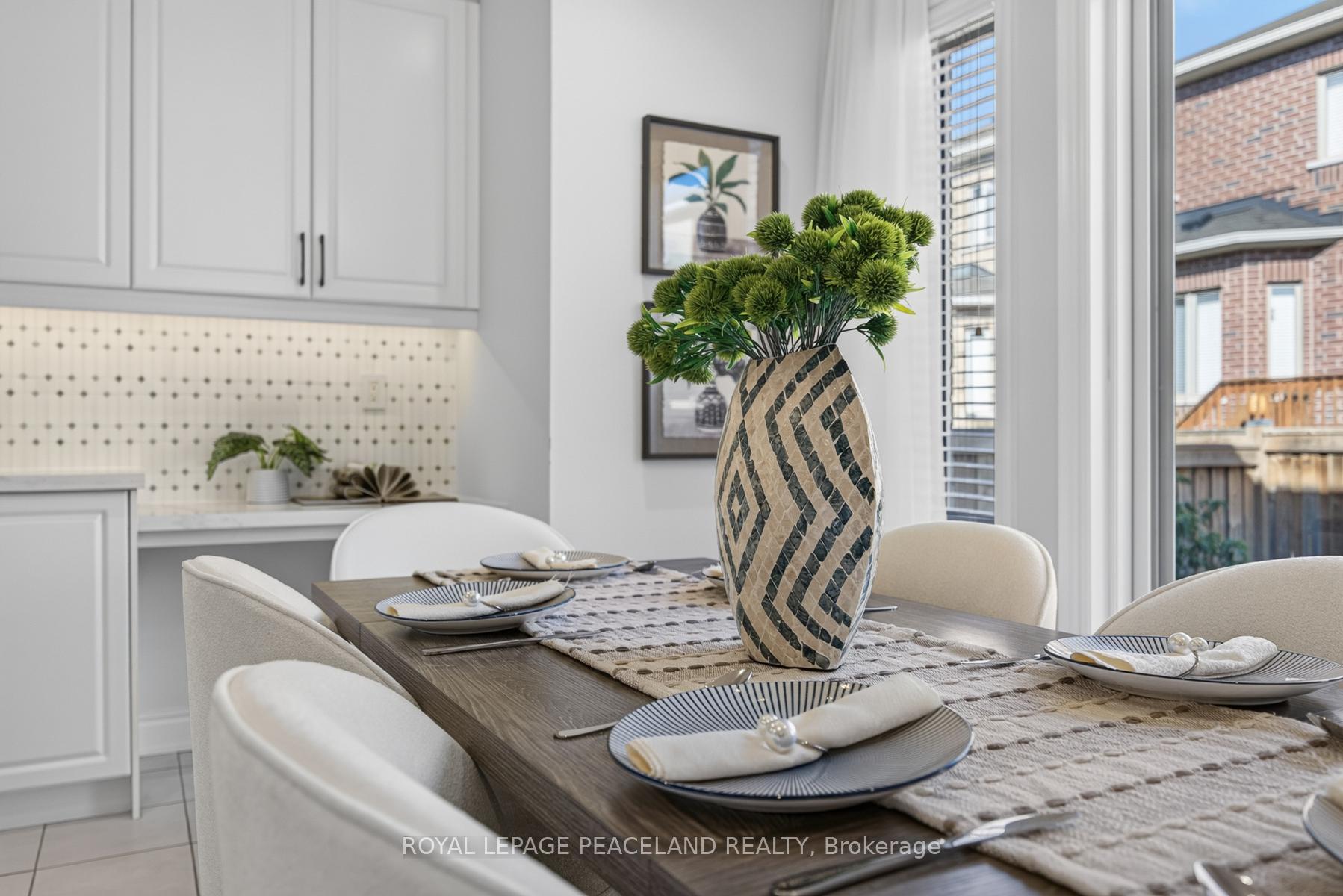 Photo 20 of 475 Grindstone Trail, Oakville, Joshua Meadows — HOMEH