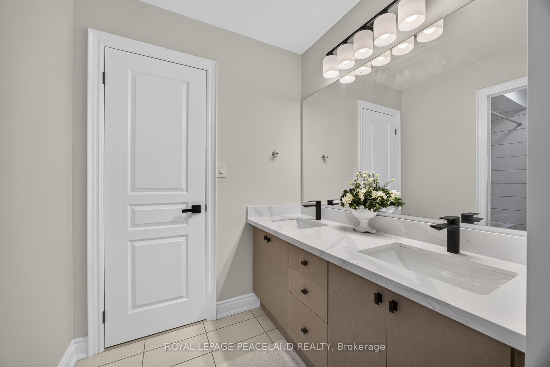 Photo 44 of 475 Grindstone Trail, Oakville, Joshua Meadows — HOMEH