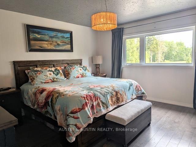 Photo 13 of 9 Willow Court, Dryden, Barclay — HOMEH