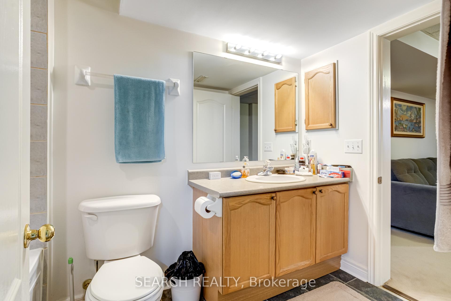 Photo 31 of 19 Treeline Boulevard, Brampton, Vales of Castlemore North — HOMEH