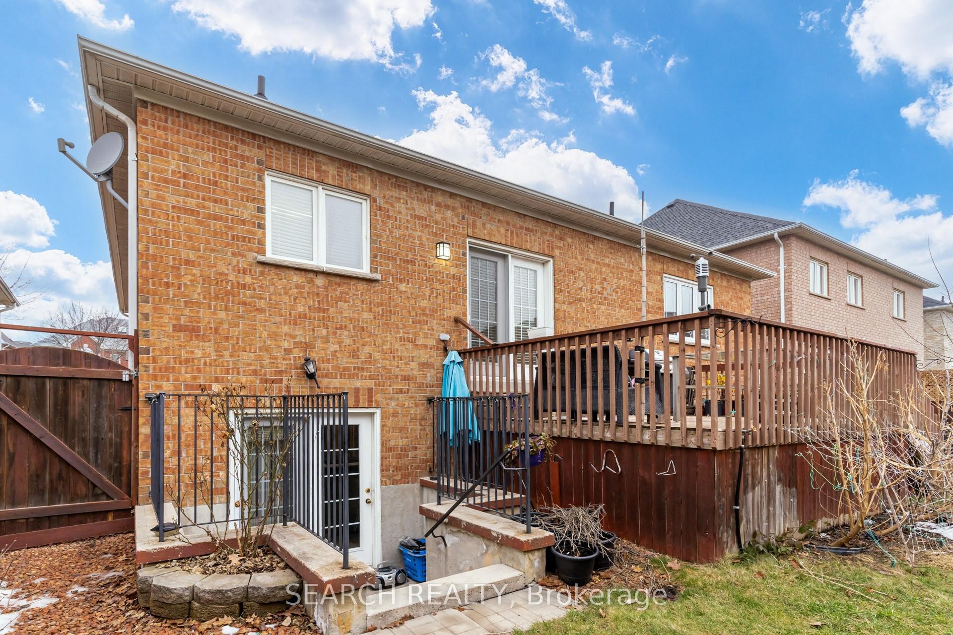 Photo 39 of 19 Treeline Boulevard, Brampton, Vales of Castlemore North — HOMEH