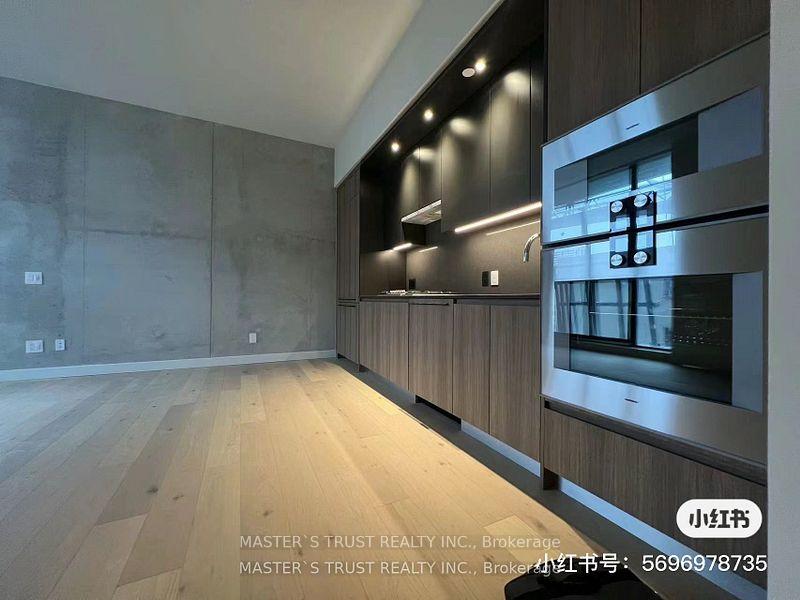 Photo 5 of Unit 801, 81 Wellesley Street E, Toronto, Church-Yonge Corridor — HOMEH