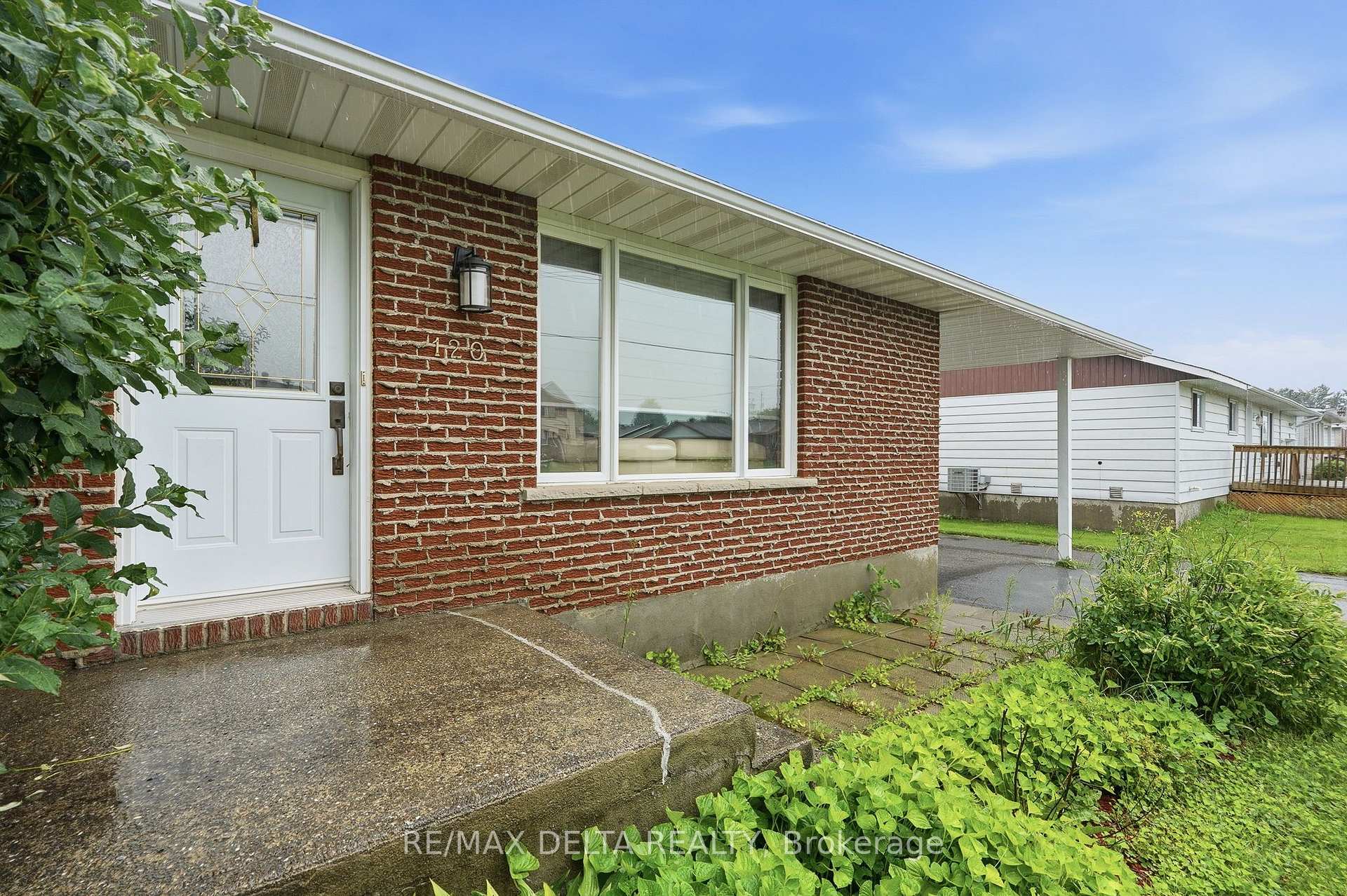 Photo 3 of 120 Caledonia Road, The Nation, The Nation Municipality — HOMEH