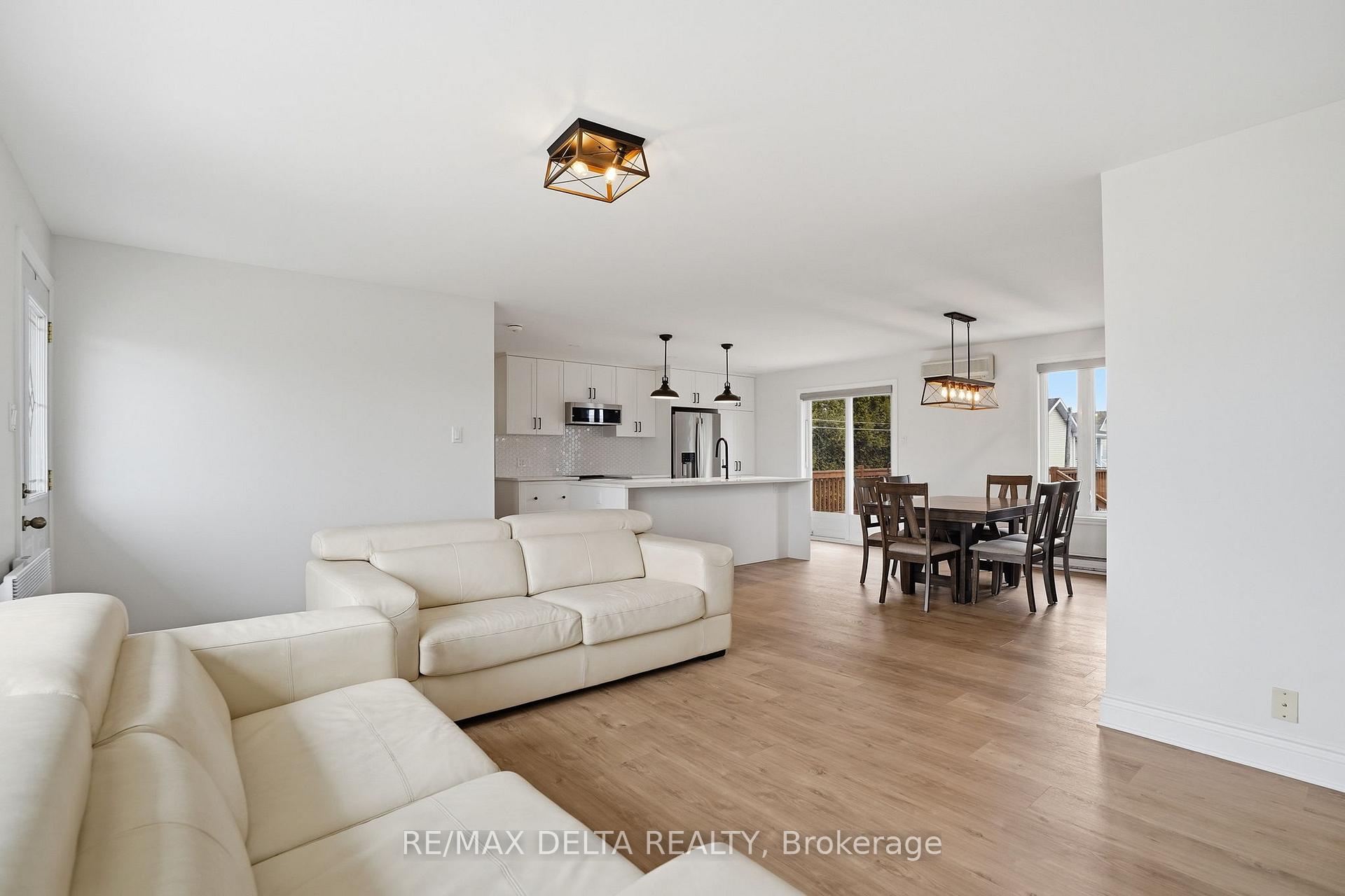 Photo 12 of 120 Caledonia Road, The Nation, The Nation Municipality — HOMEH