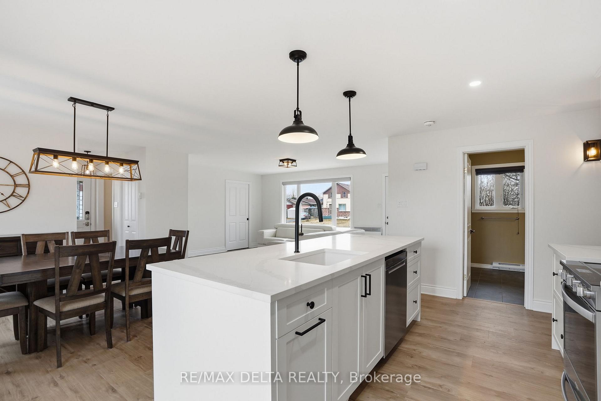 Photo 21 of 120 Caledonia Road, The Nation, The Nation Municipality — HOMEH