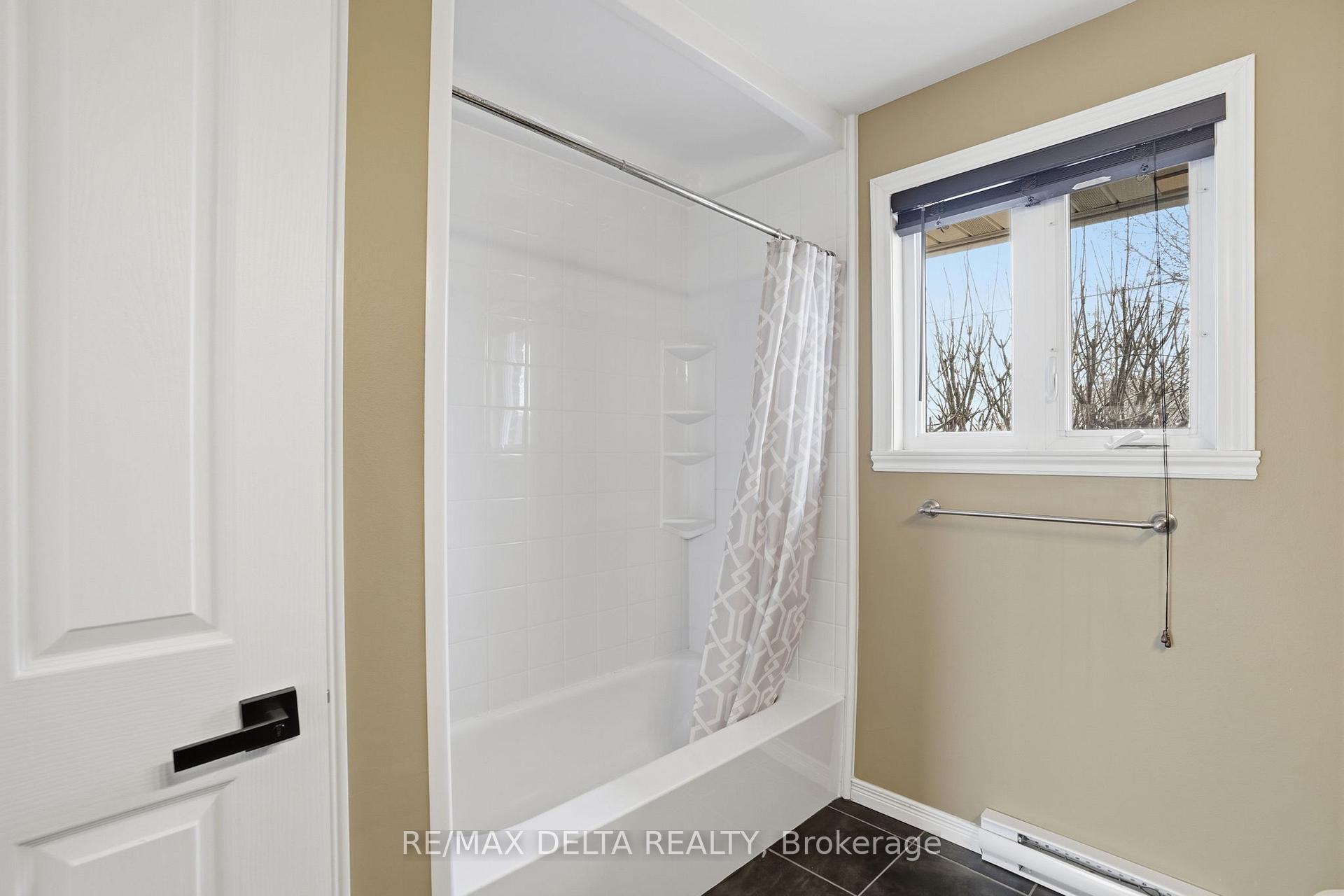 Photo 34 of 120 Caledonia Road, The Nation, The Nation Municipality — HOMEH
