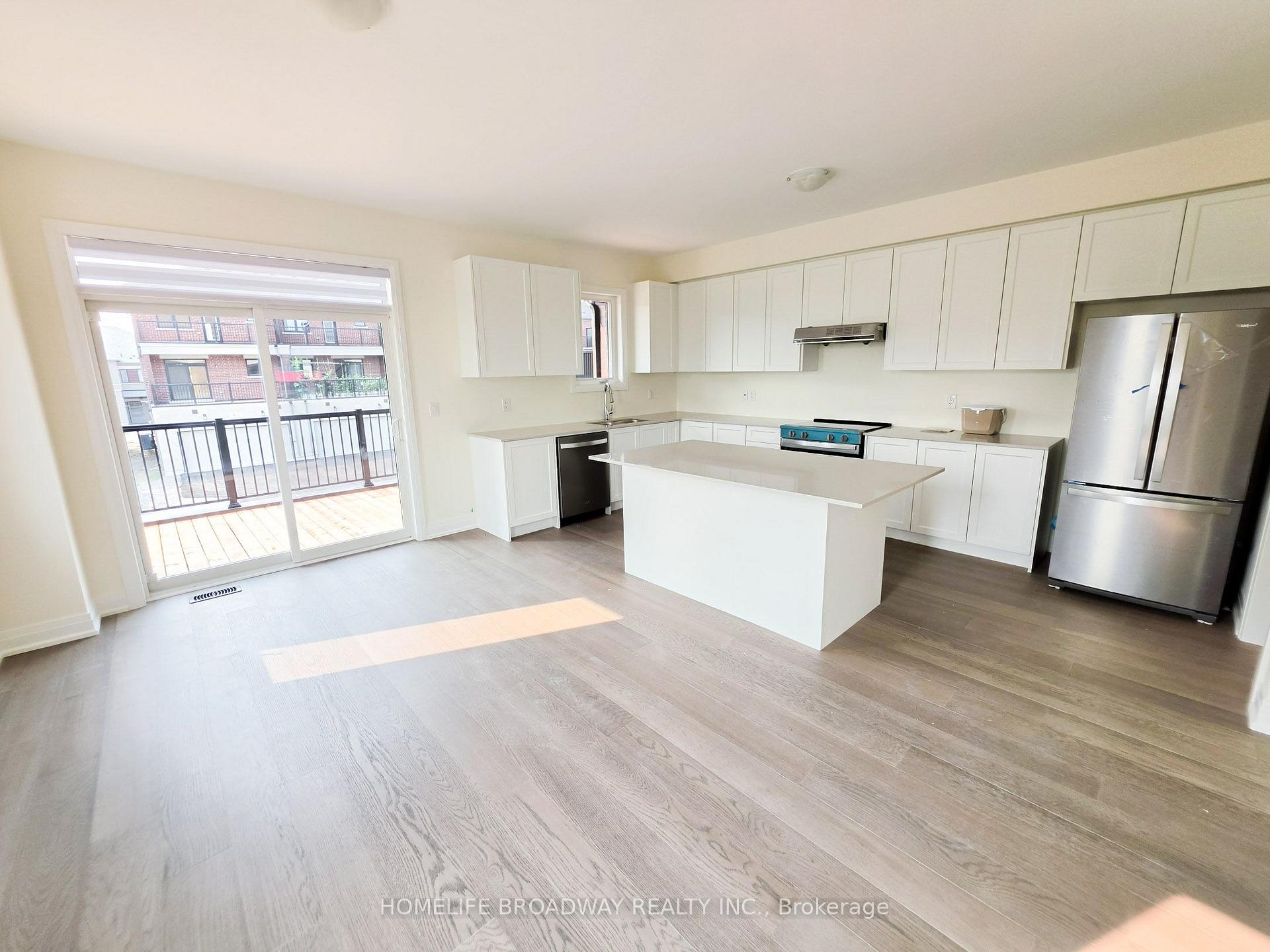Photo 14 of 51 Mumbai Drive, Markham, Middlefield — HOMEH