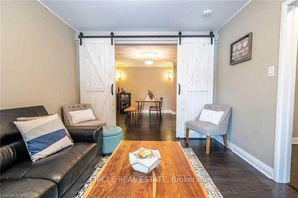Photo 7 of 4 Chelsea Street, St. Catharines, E. Chester — HOMEH