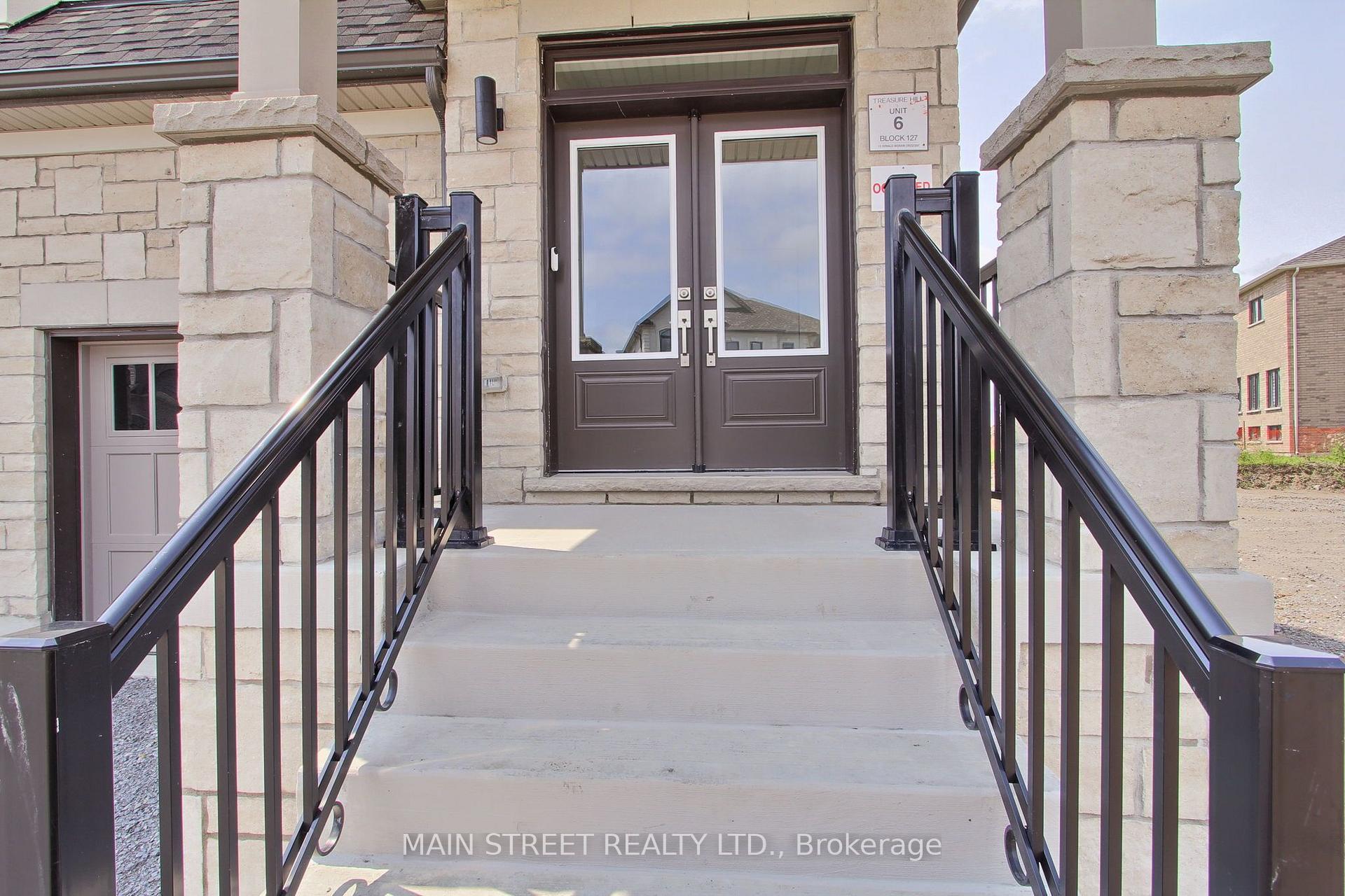 Photo 4 of 12 Donald Ingram Crescent, Georgina, Keswick North — HOMEH