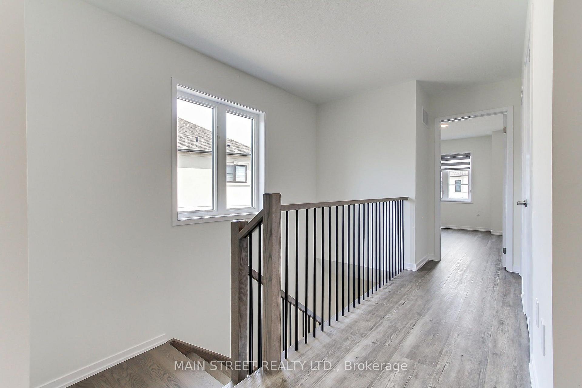 Photo 22 of 12 Donald Ingram Crescent, Georgina, Keswick North — HOMEH