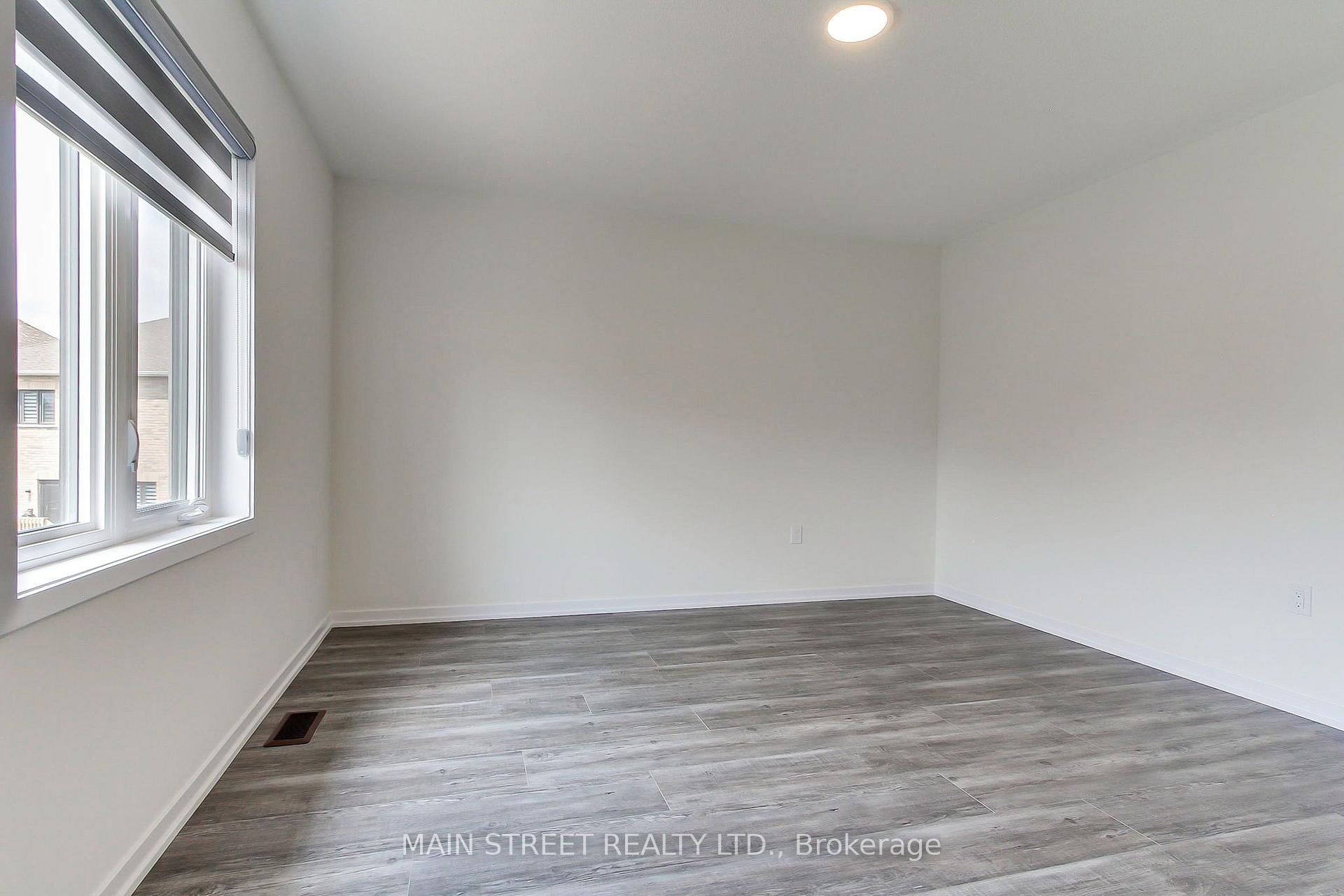Photo 28 of 12 Donald Ingram Crescent, Georgina, Keswick North — HOMEH