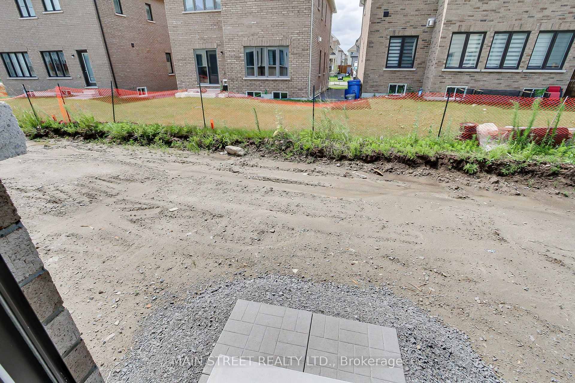 Photo 37 of 12 Donald Ingram Crescent, Georgina, Keswick North — HOMEH