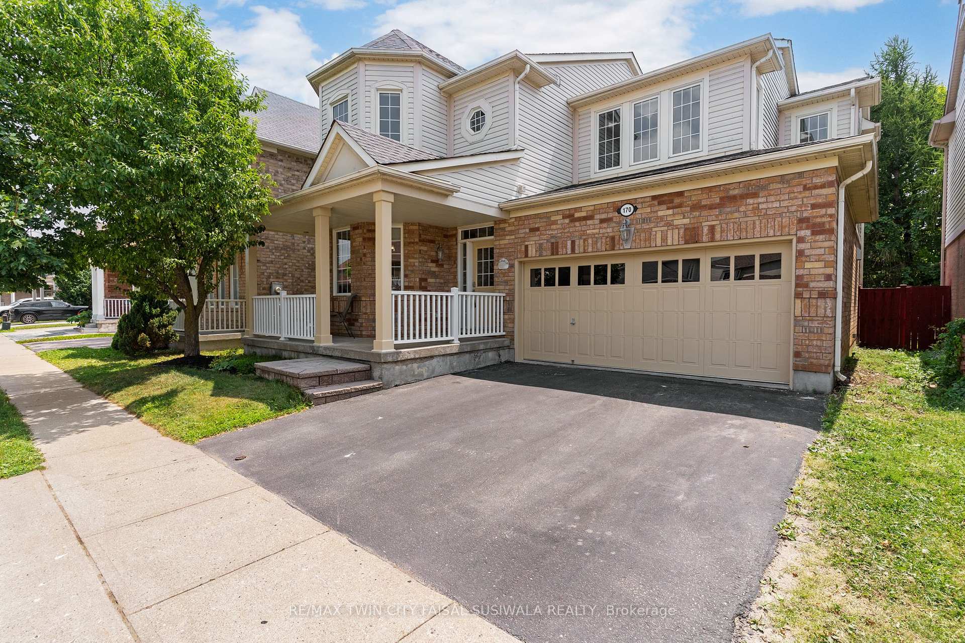 Photo 1 of 170 Garth Massey Drive, Cambridge, Fiddlesticks — HOMEH