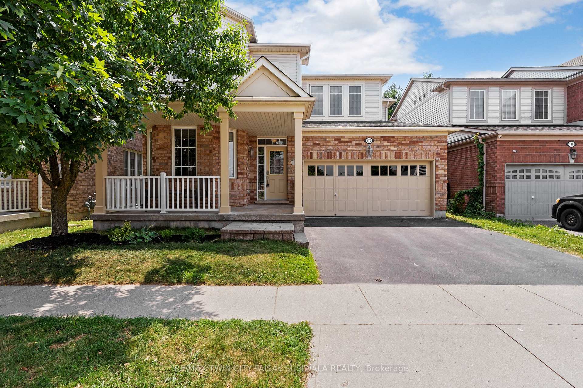 Photo 2 of 170 Garth Massey Drive, Cambridge, Fiddlesticks — HOMEH