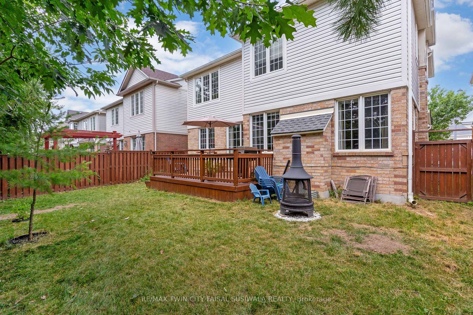 Photo 3 of 170 Garth Massey Drive, Cambridge, Fiddlesticks — HOMEH